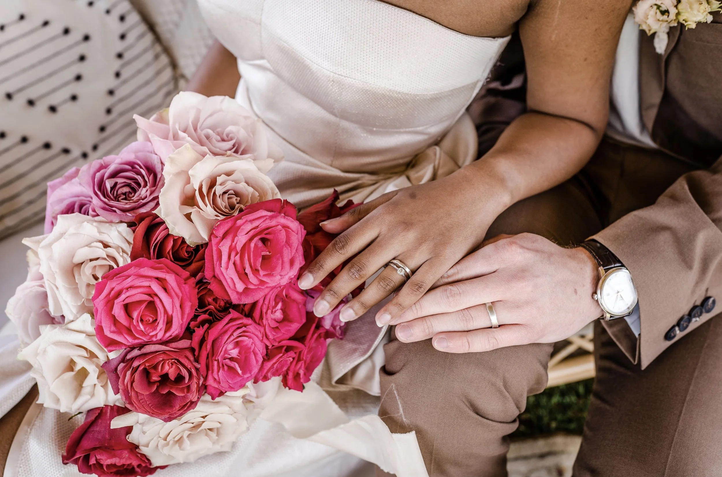 Knots &amp; Kisses - Modern Romance wedding shoot