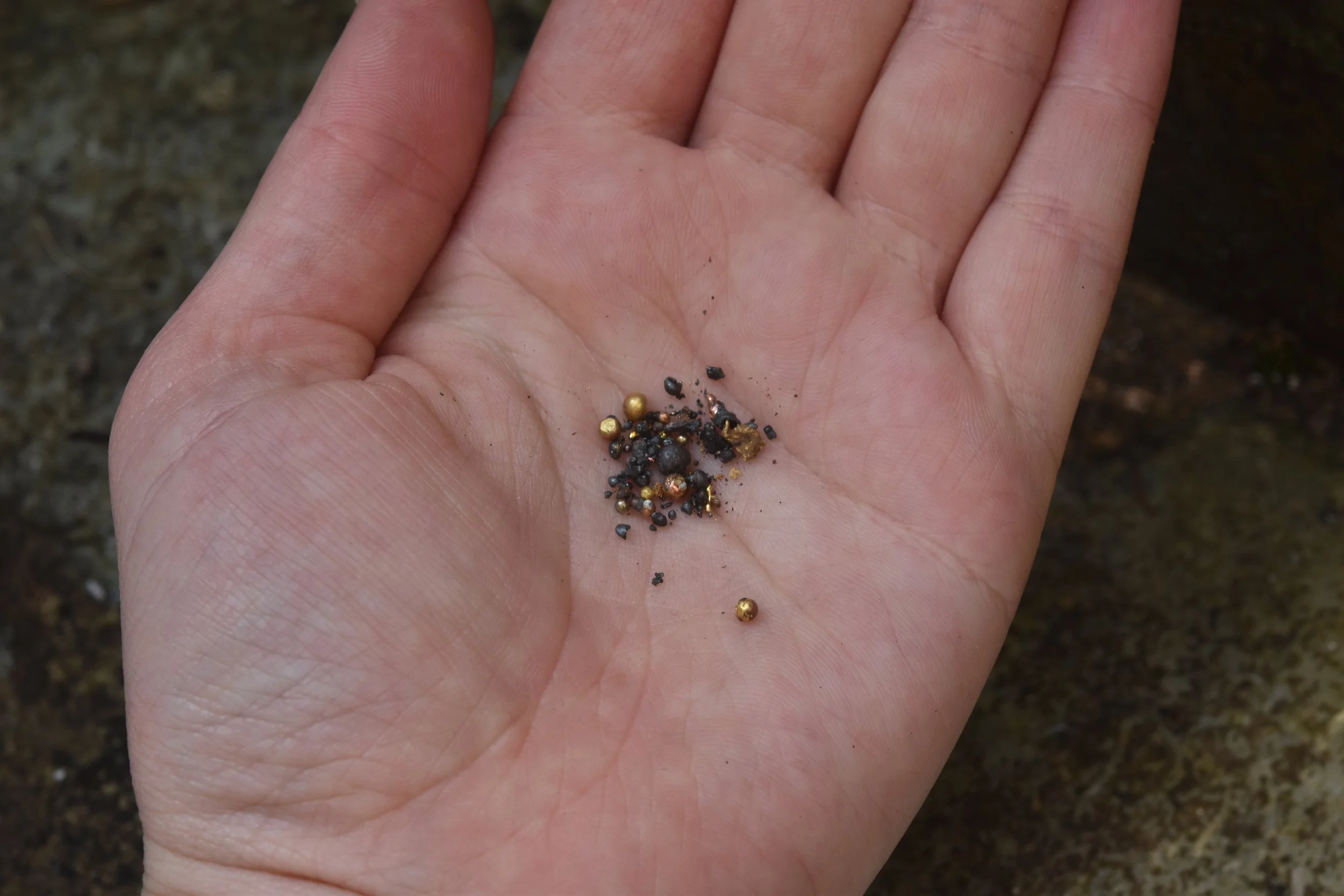 The Story Behind the Sparkle: Why Gold Prices Are Rising and How We’re Keeping Jewellery Special