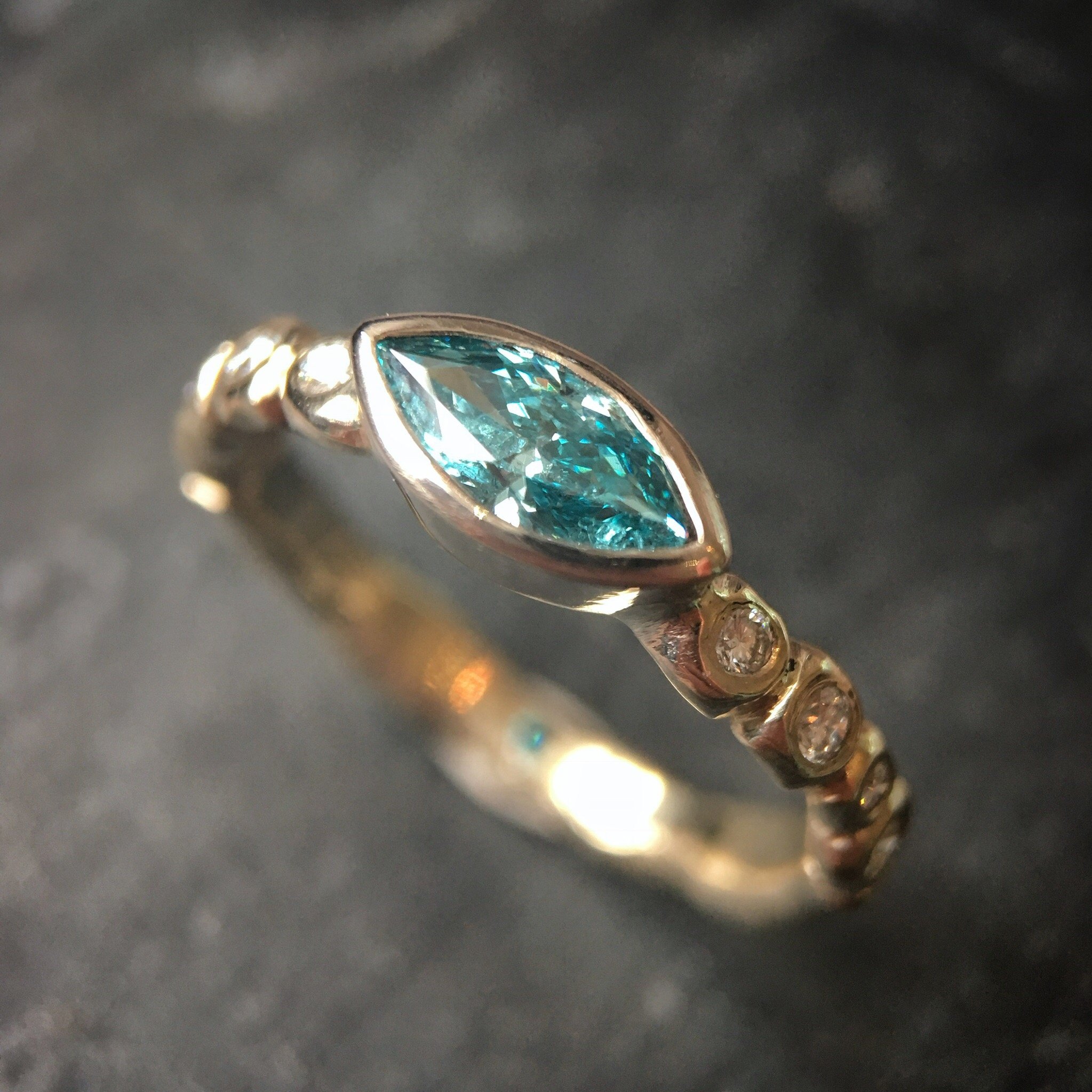 DIAMOND