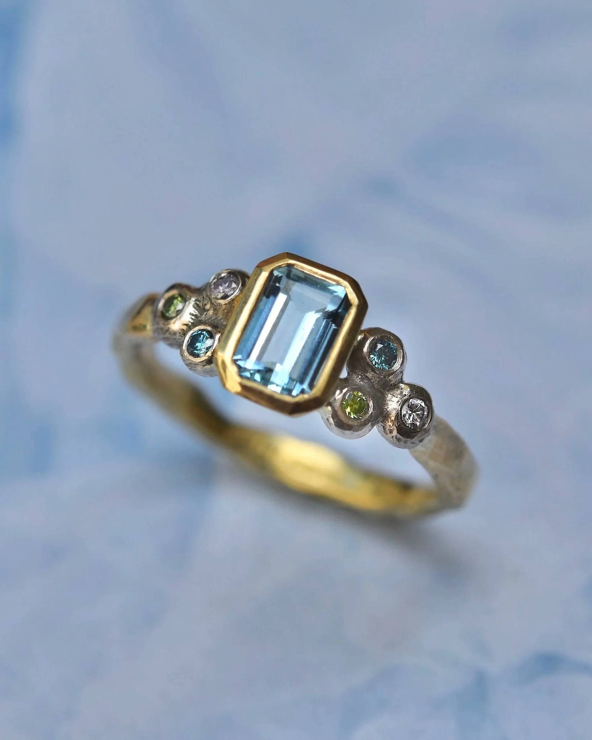 AQUA &amp; DIAMONDS