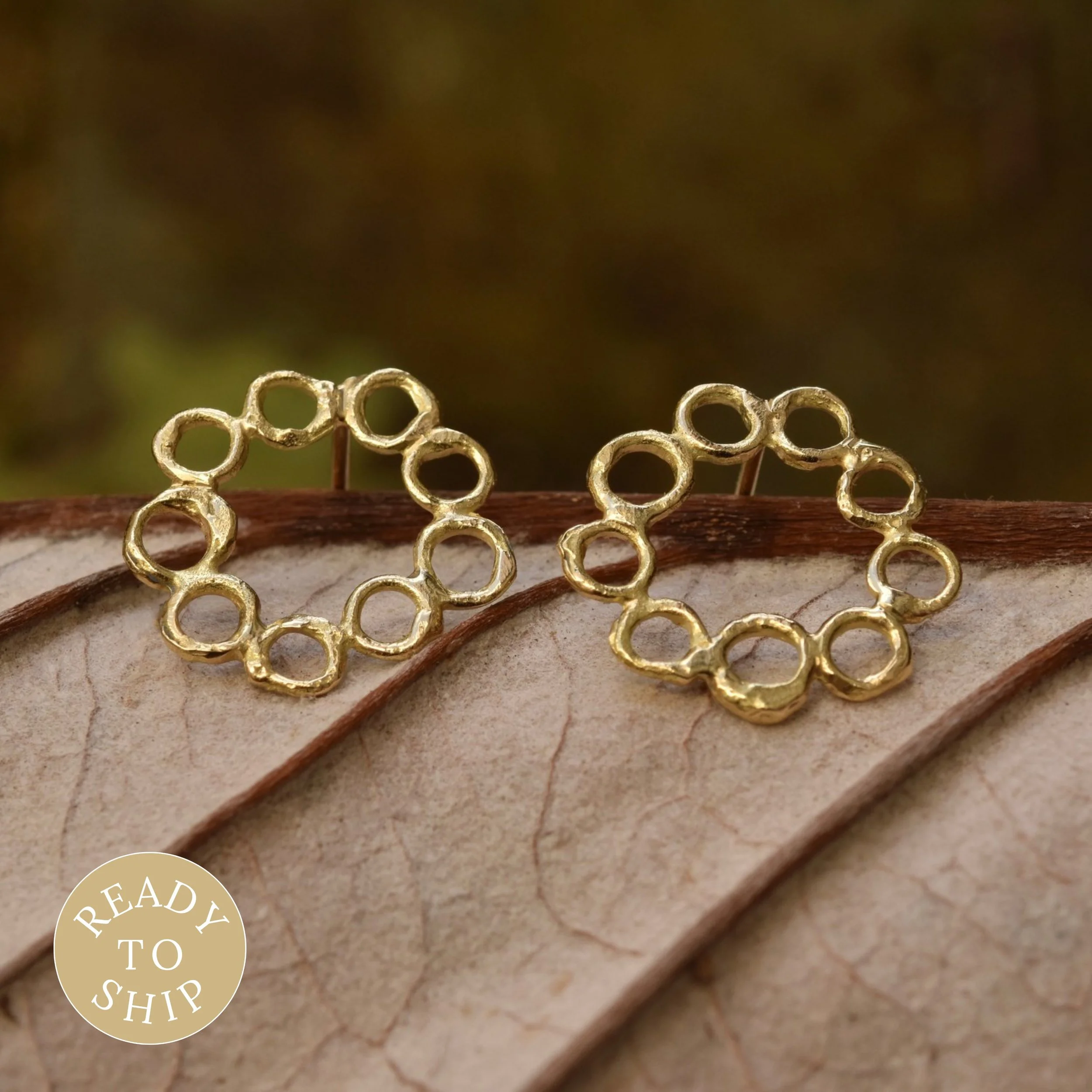 18ct yellow gold bubble circle stud earrings (large)