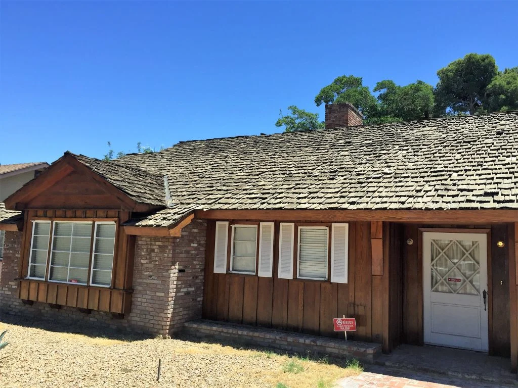 old damaged ugly wood shake roof in las vegas nevada.jpg