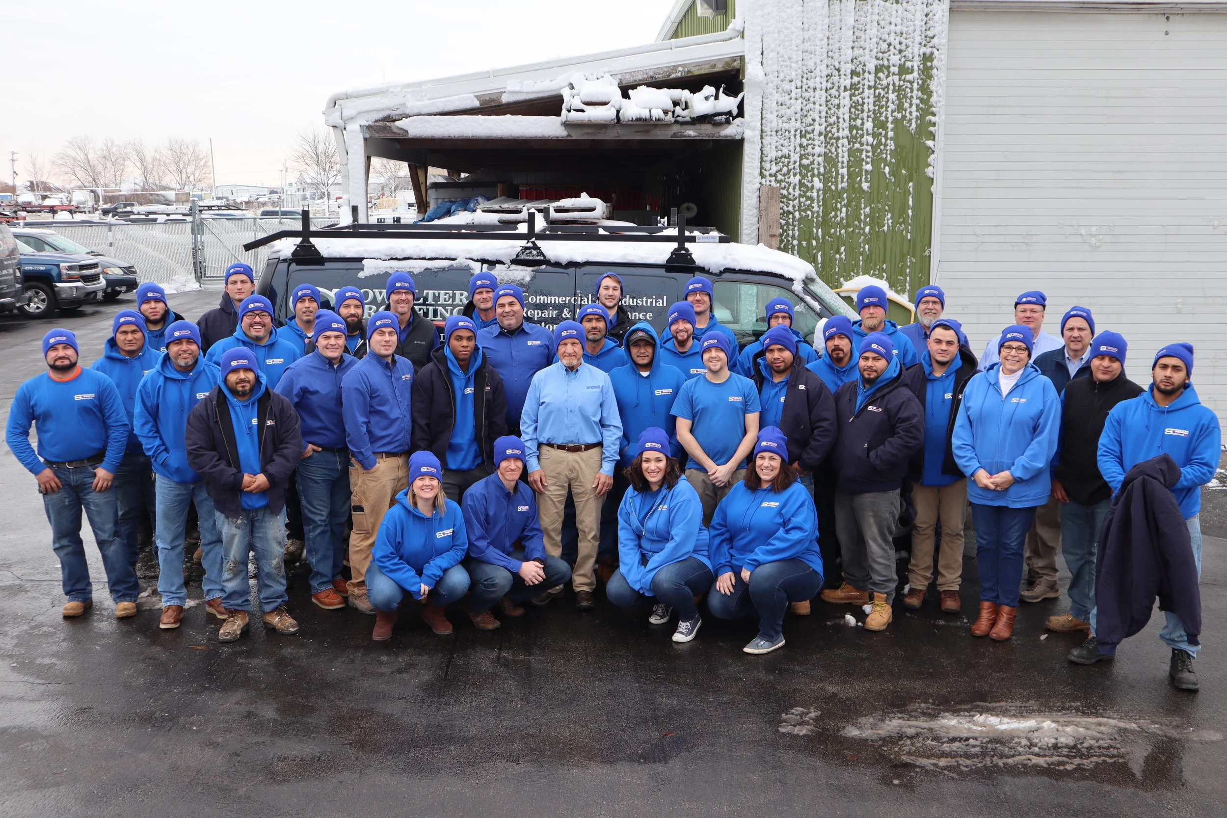Showalter-Roofing-Service-Naperville-Illinois-Surrounding-Areas-Team-Photo-Customer-Service-Team-Happy-Customers.jpeg