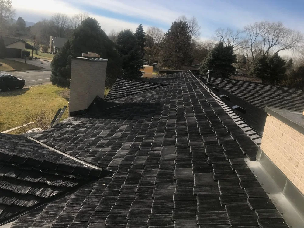 CeDUR Shiloh Roof - Staggered Installation - Installed by Arvada Roofing