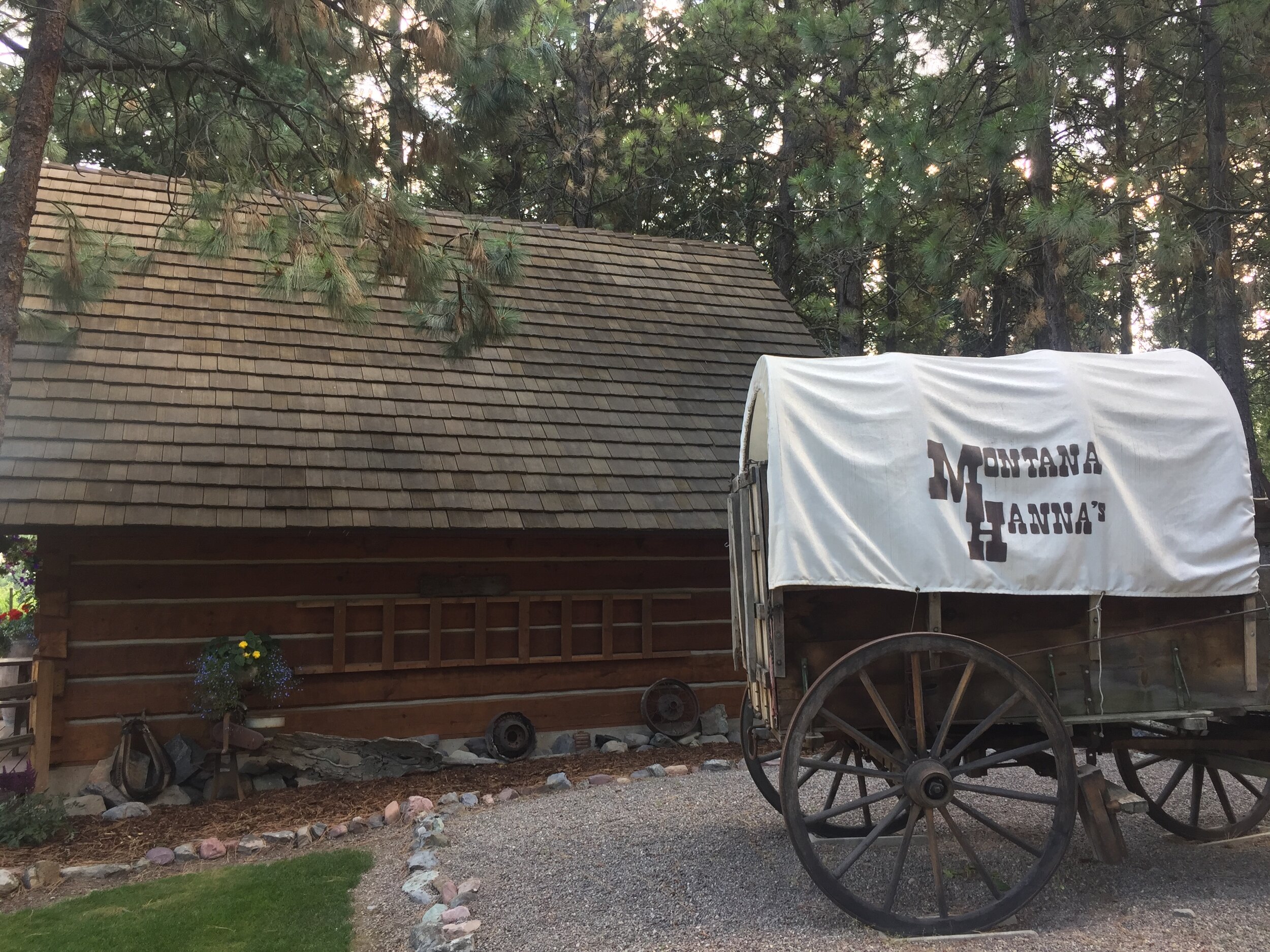 Jack-Hanna-CeDUR-roof.JPG