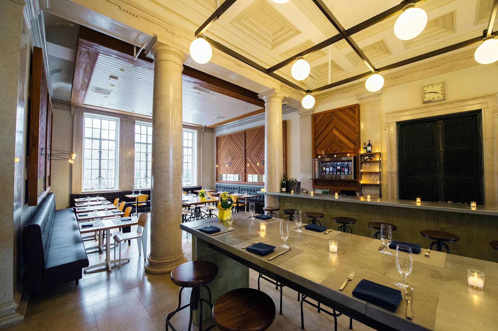 Jockey-Hollow-oyster-bar.jpg