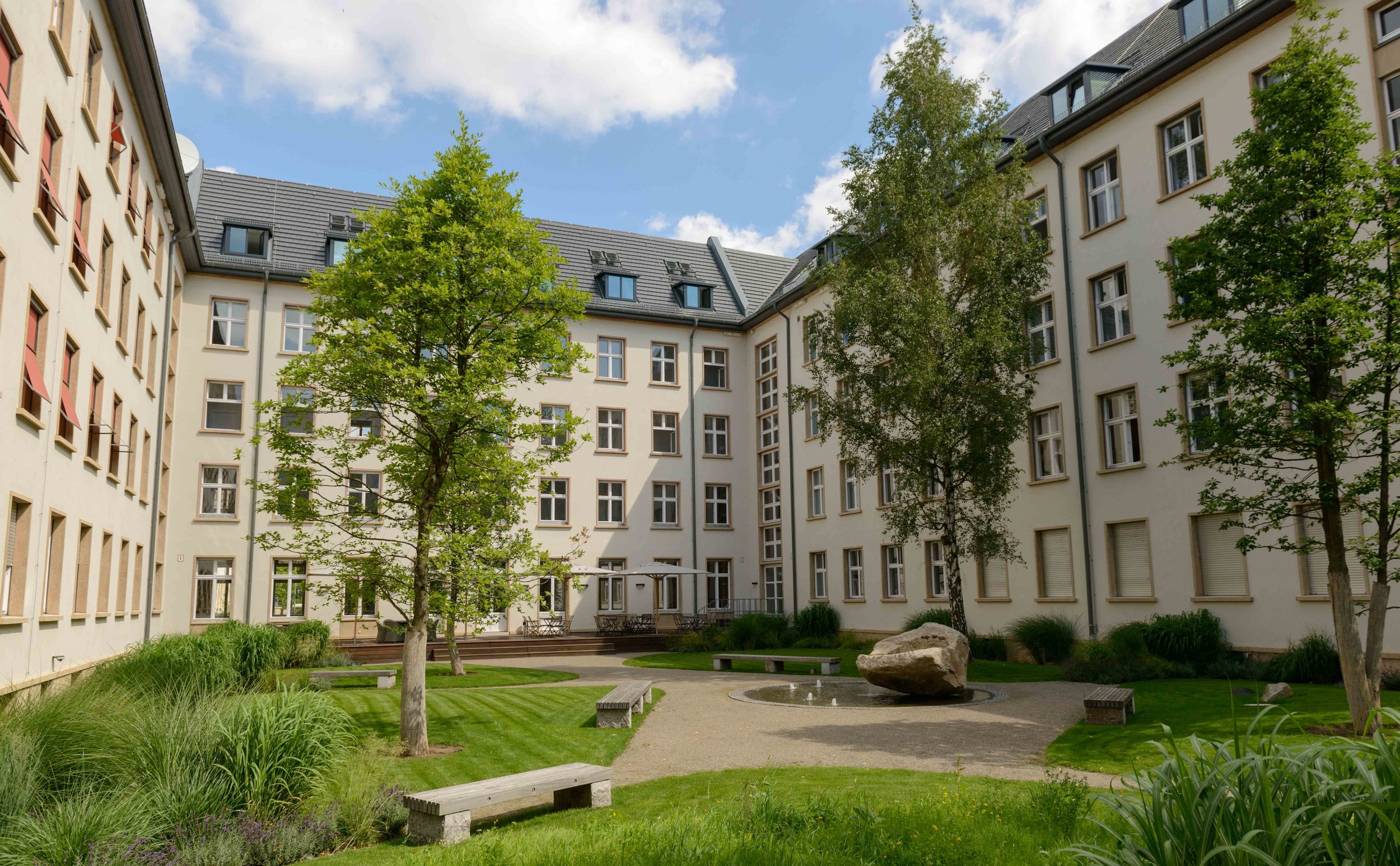 Innenhof Deutsche Wohnen Gmbh Locodrom Landschaftsarchitekten Berlin Julia Losse Oliver Haag Landschaftsarchitektur