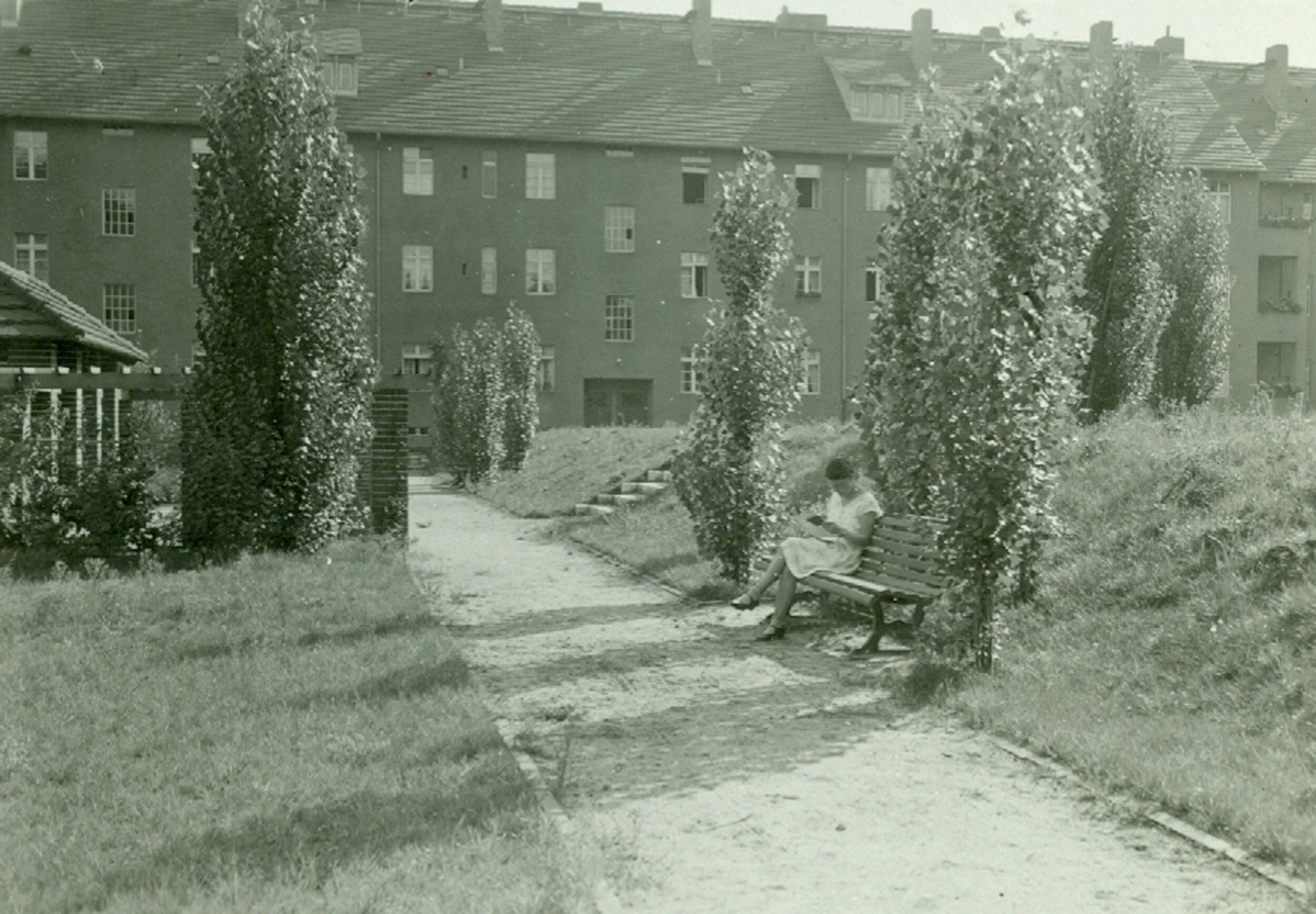 Innenhof Reinickes Hof ca. 1935_500kb.jpg