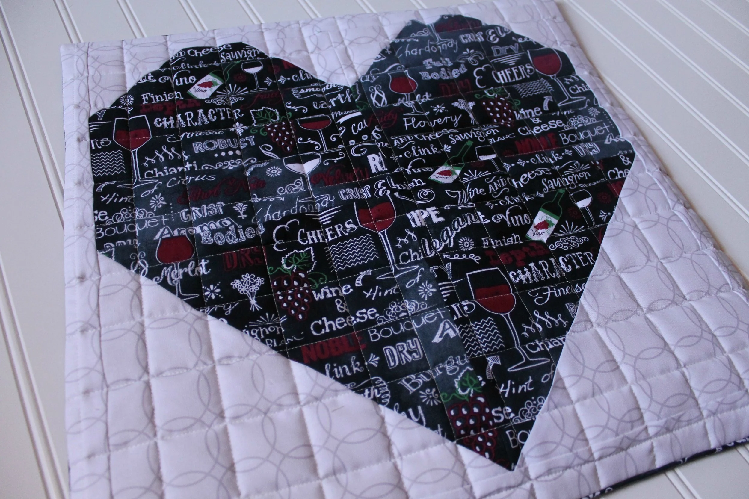 wine heart pillow8.jpg