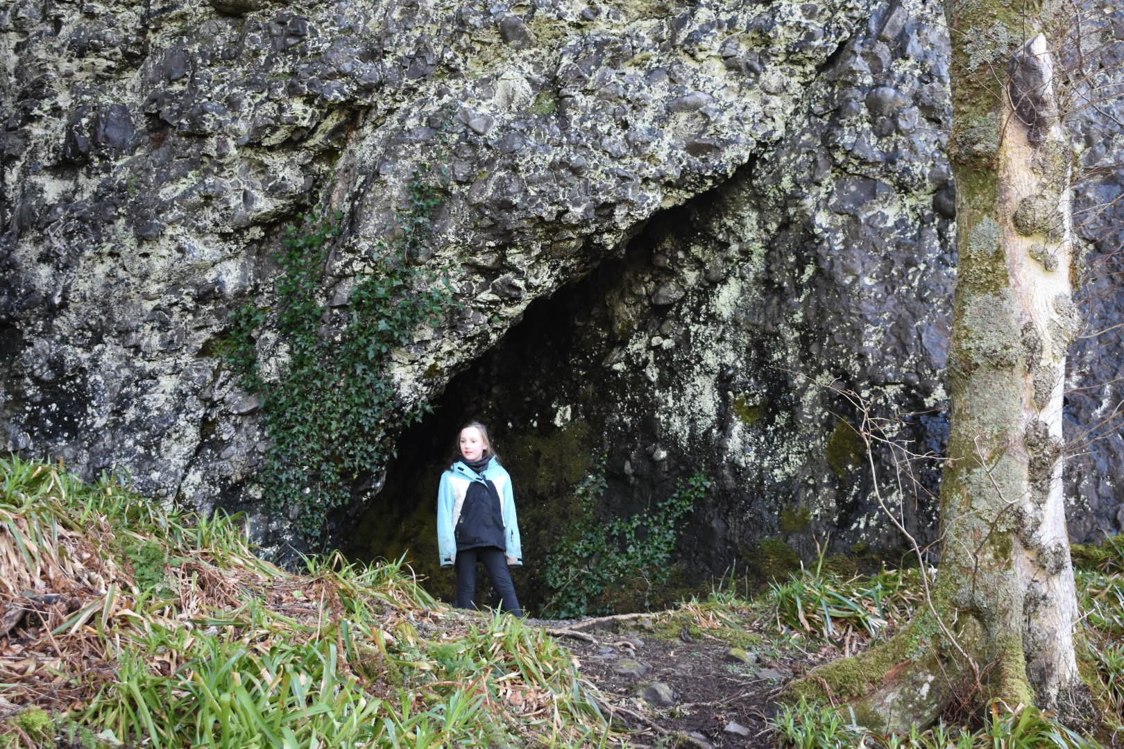 cave near Dunollie woods.JPG