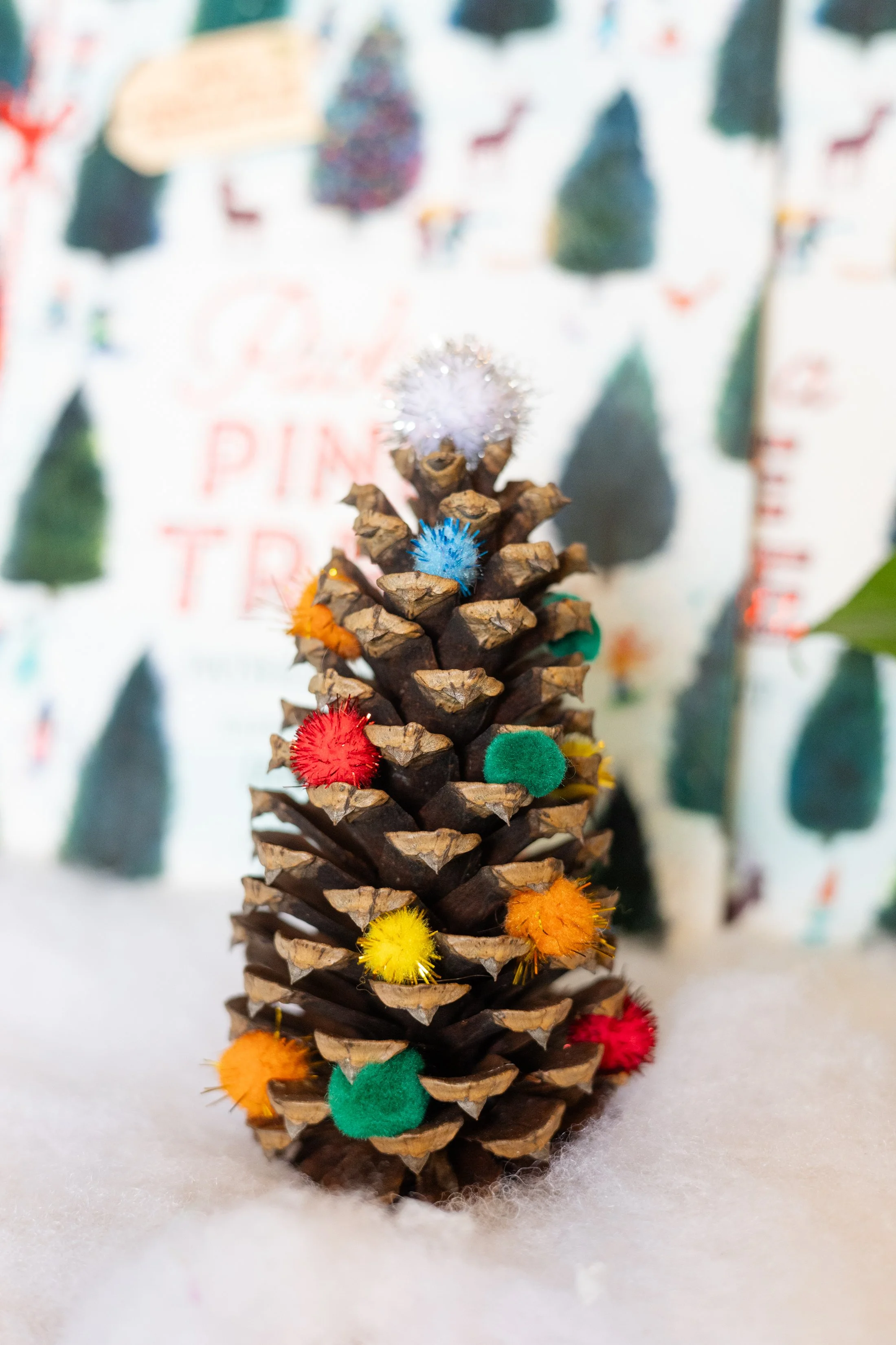 🌲 Little Sprouts STORY + CREATE: Pom-Pom Pinecone Trees