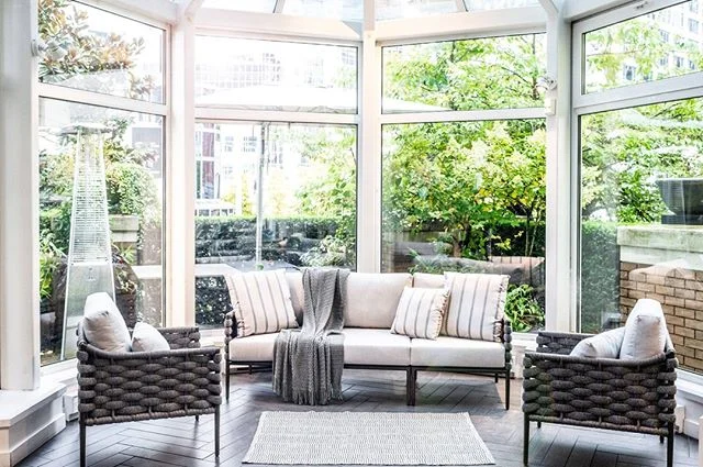 Perfect place to enjoy a nice fall day. Atrium seating by @ratanafurniture.
⠀⠀⠀⠀⠀⠀⠀⠀⠀
#contractdesign #hospitalitydesign #hospitality #design #designinspiration #interiordesign #sandiego #sandiegodesign #lasvegas #lasvegasdesign #atrium #resortdesign