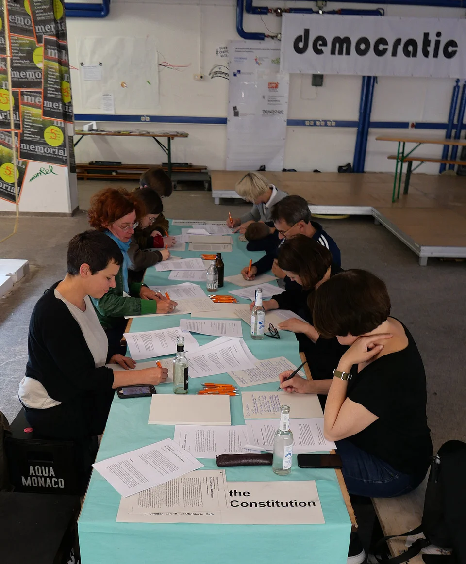 Handwriting.table-Munich24.5.2019.jpeg