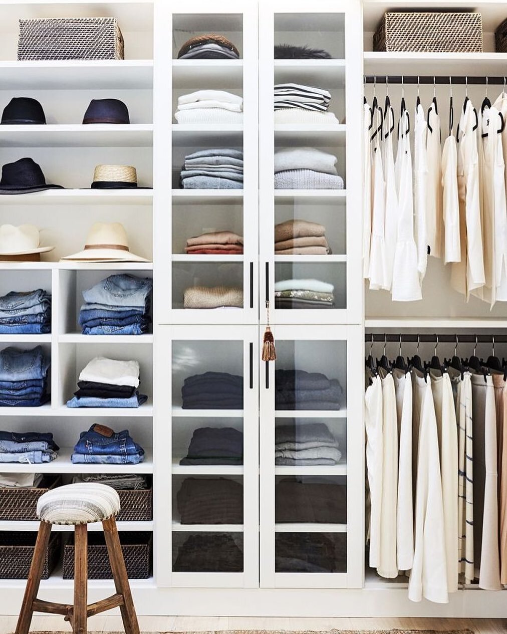 Its amazing when your closet is fully organized - getting ready in the morning is a breeze, and you can actually see what you own! ✨ 🌿

The process of working with us is meant to put you at ease, without worry of being judged.  As Pro Organizers, yo