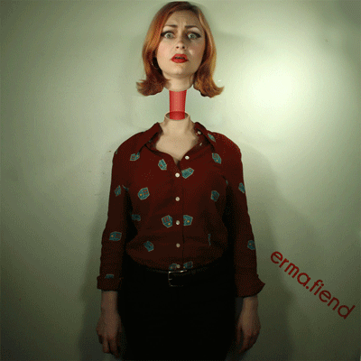 StopMotion_shirt_Squeeze.gif