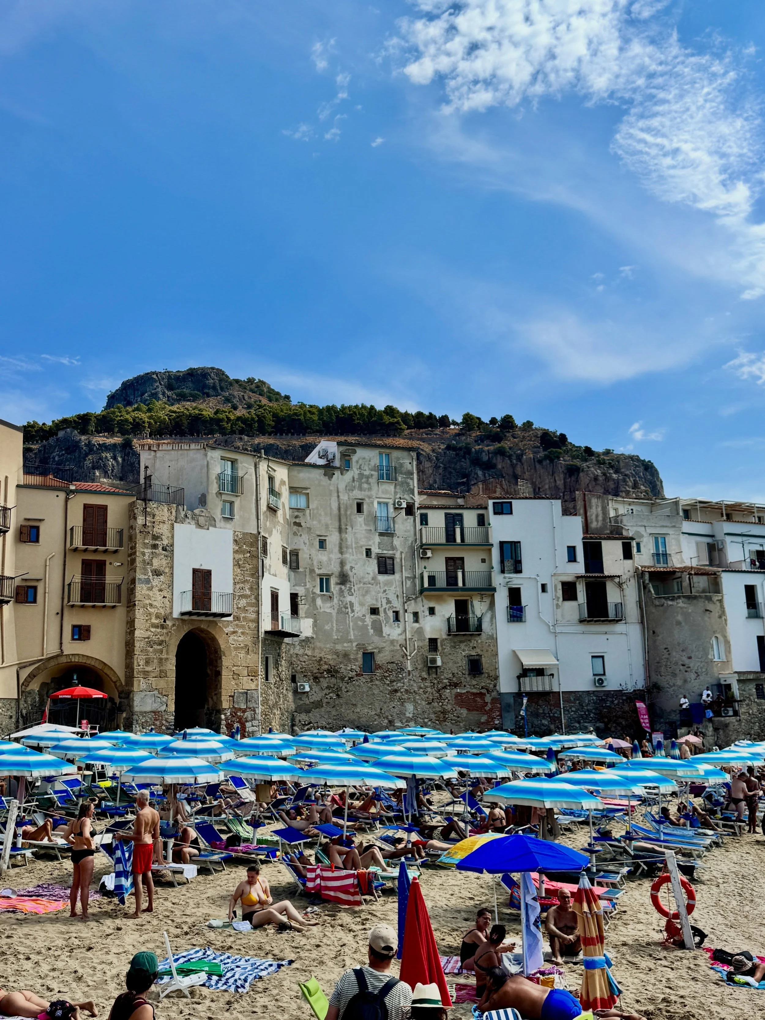 ✨✨✨ 𝐒𝐢𝐜𝐢𝐥𝐲 𝟐𝟎𝟐𝟔&thinsp;
&thinsp;
Another dream trip to one of our favorite places!&thinsp;
&thinsp;
From the beach town of Cefal&ugrave;, to the temples of Agrigento, to the bustling energy of Palermo, we had another spectacular week in Sic