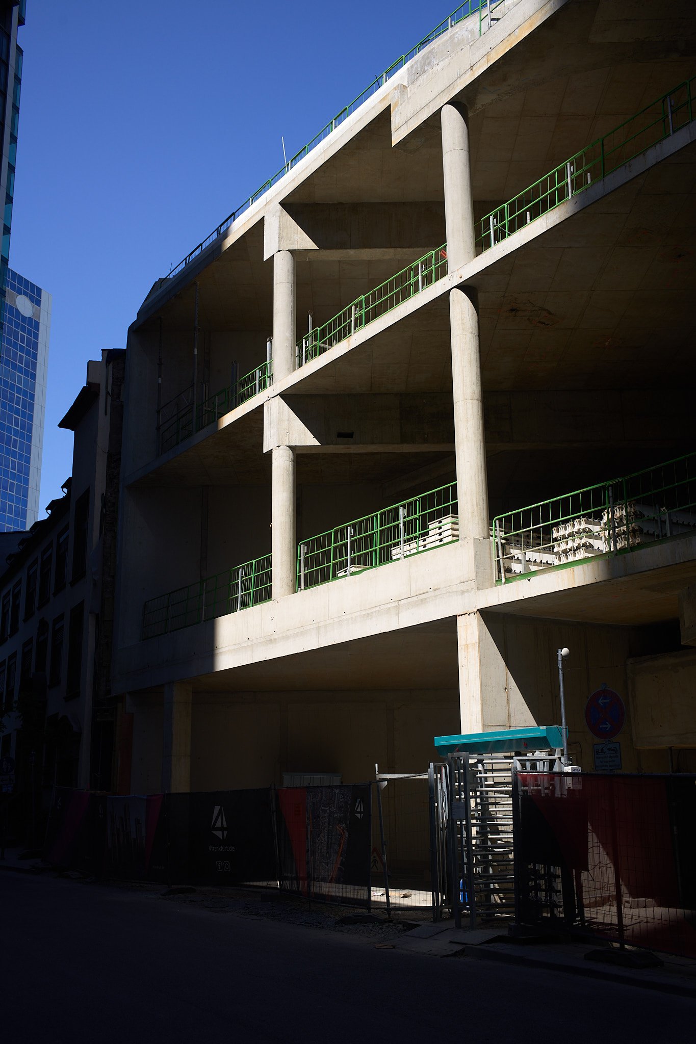 L1005040.jpg