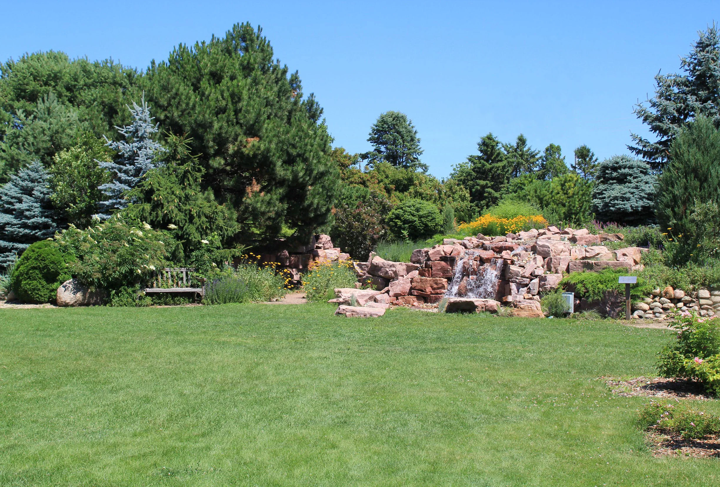 TerraDesignStudios_McCroryGardens-waterfall.jpg