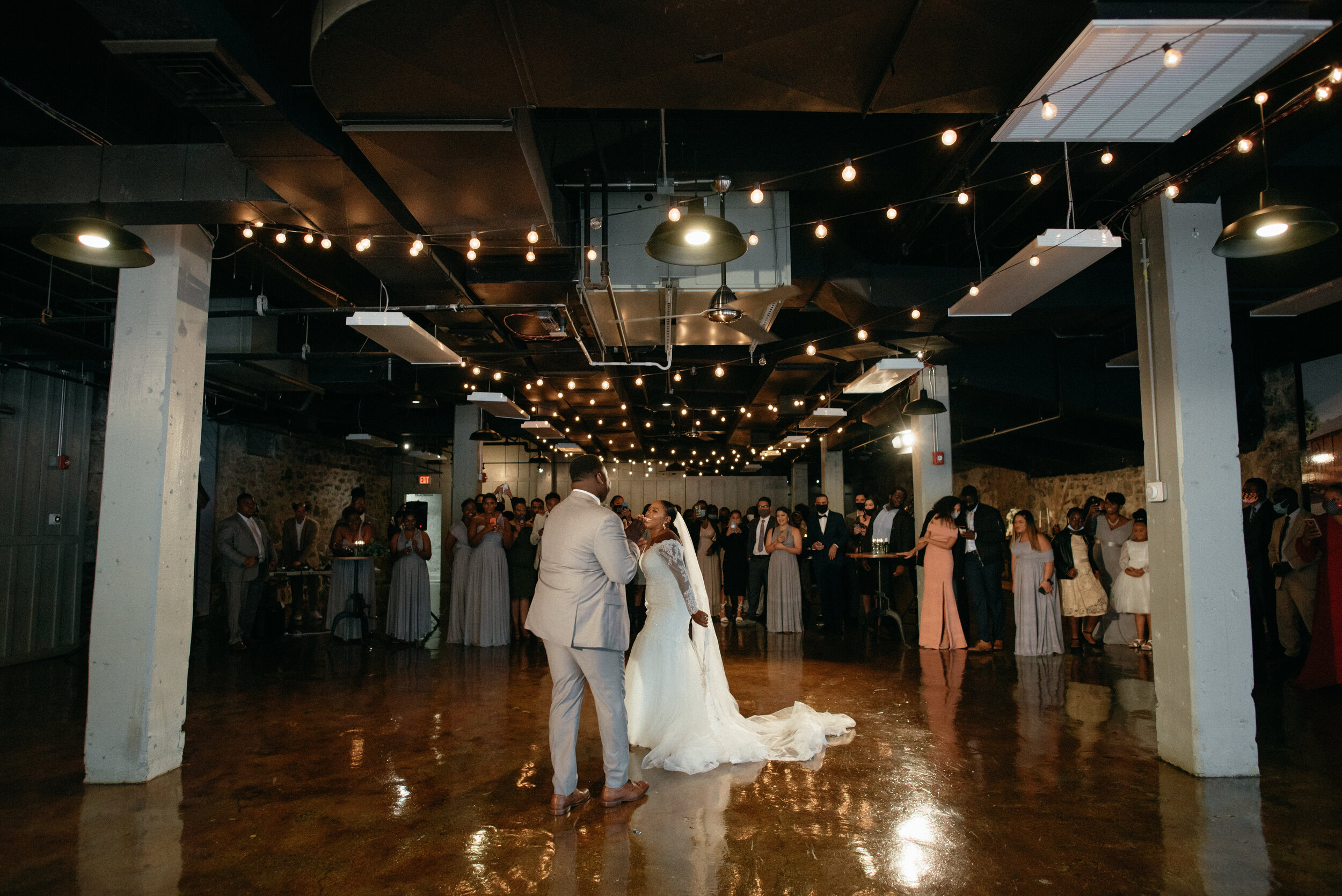 LIZRACHELPHOTO-MAIN-STREET-BALLROOM-ELLICOTT-CITY-MARYLAND-GARDEN-THEMED-WEDDING-DC-MARYLAND-VIRGINIA-FREDERICK-MD-PHOTOGRAPHER.jpg