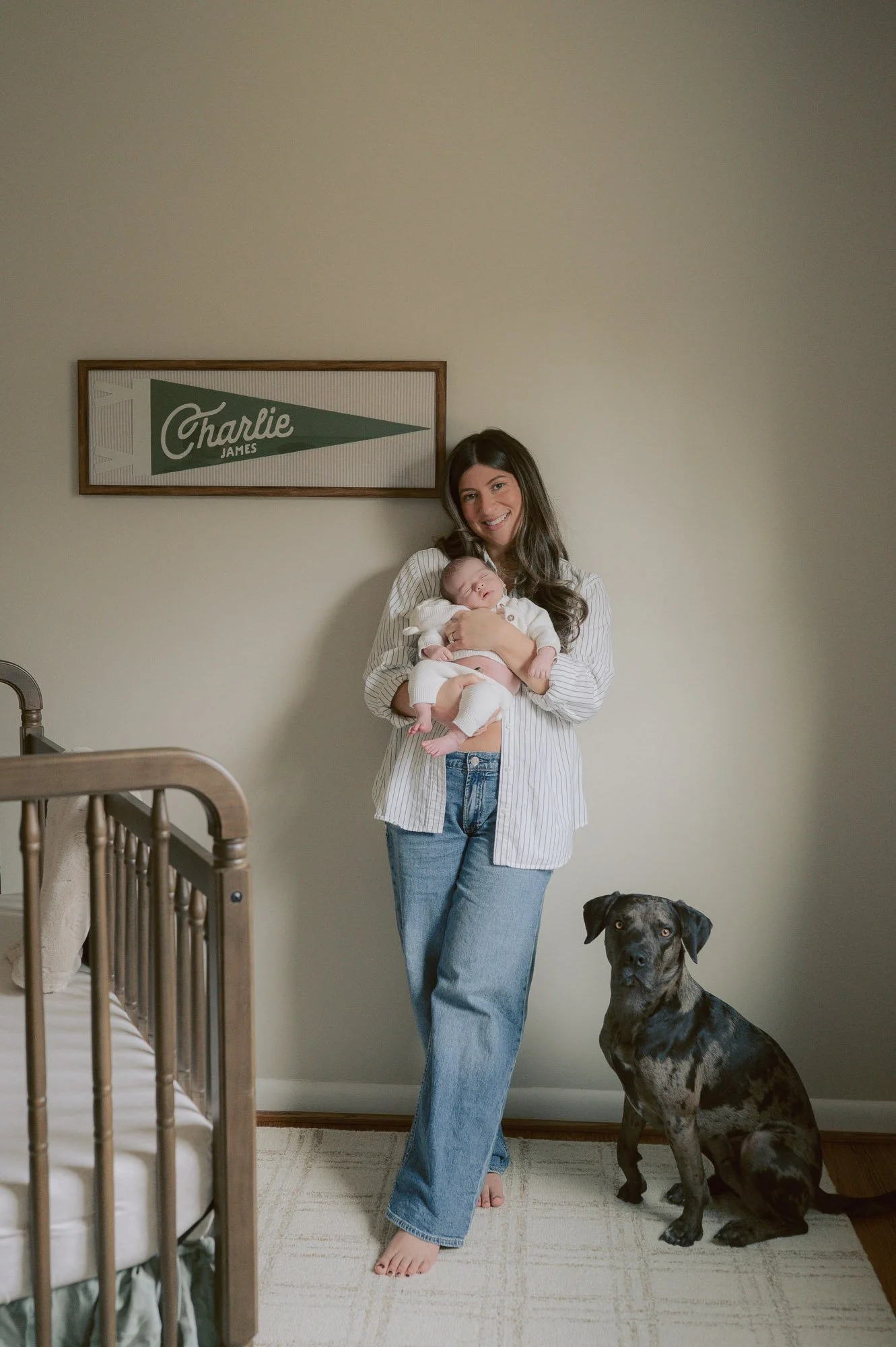 MATERNITY-MOTHERHOOD-IN-HOME-SESSION-DC-PHOTOGRAPHER-LIZRACHELPHOTO-50.jpg