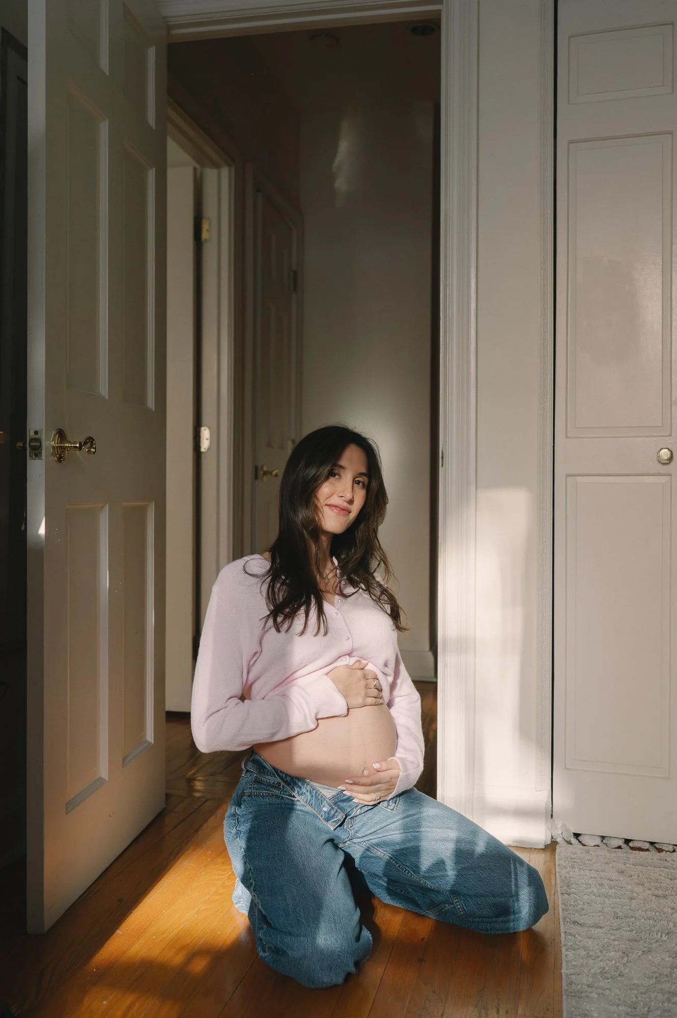 CHELSEA-NYC-TRENDY-FILM-MATERNITY-SESSION-LIZRACHELPHOTO-72.jpg