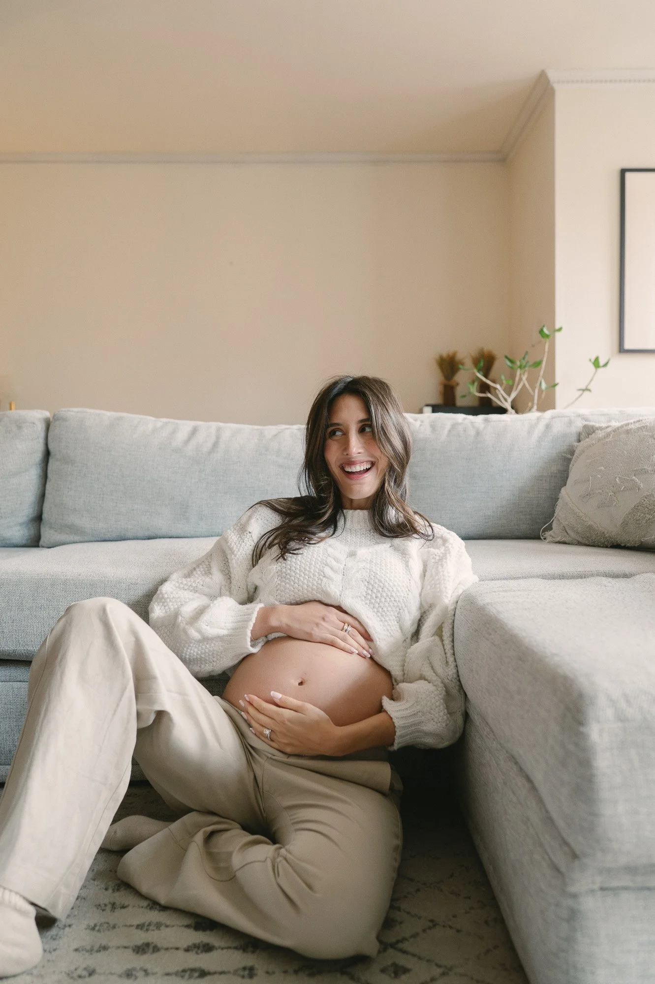 CHELSEA-NYC-TRENDY-FILM-MATERNITY-SESSION-LIZRACHELPHOTO-101.jpg