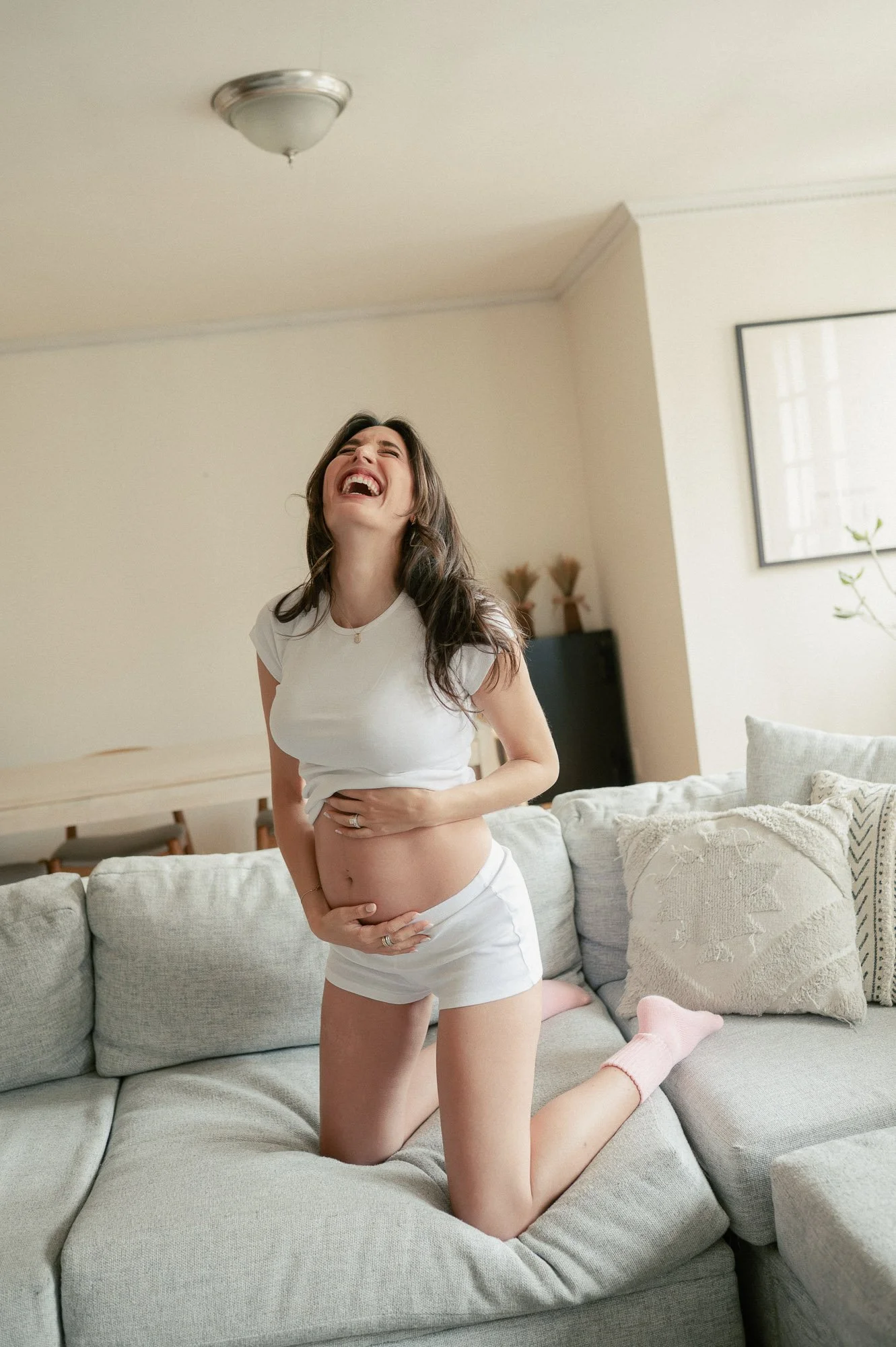 CHELSEA-NYC-TRENDY-FILM-MATERNITY-SESSION-LIZRACHELPHOTO-4.jpg