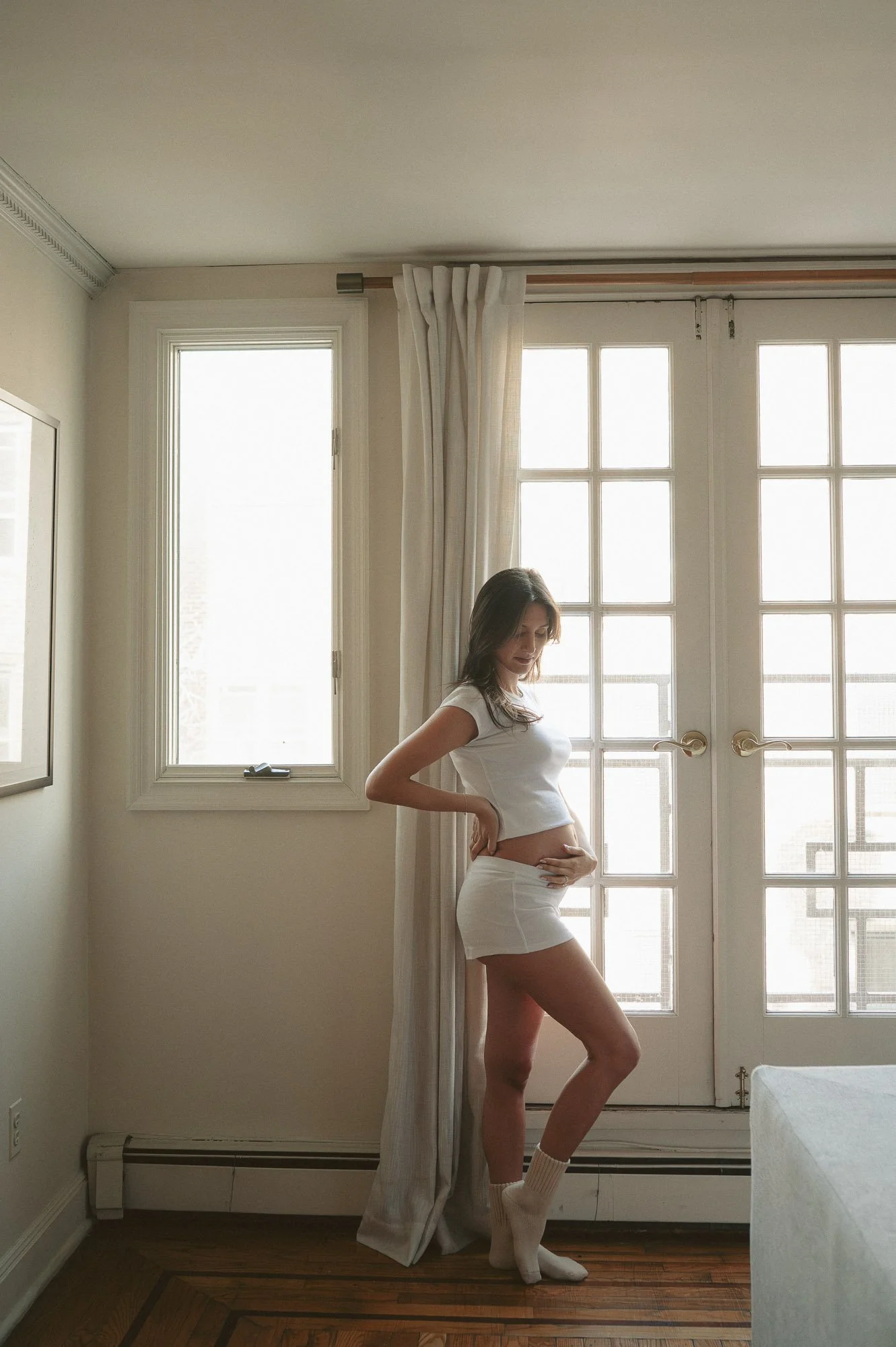CHELSEA-NYC-TRENDY-FILM-MATERNITY-SESSION-LIZRACHELPHOTO-28.jpg