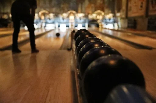 Historic Bowling Alleys That Still Exist Today