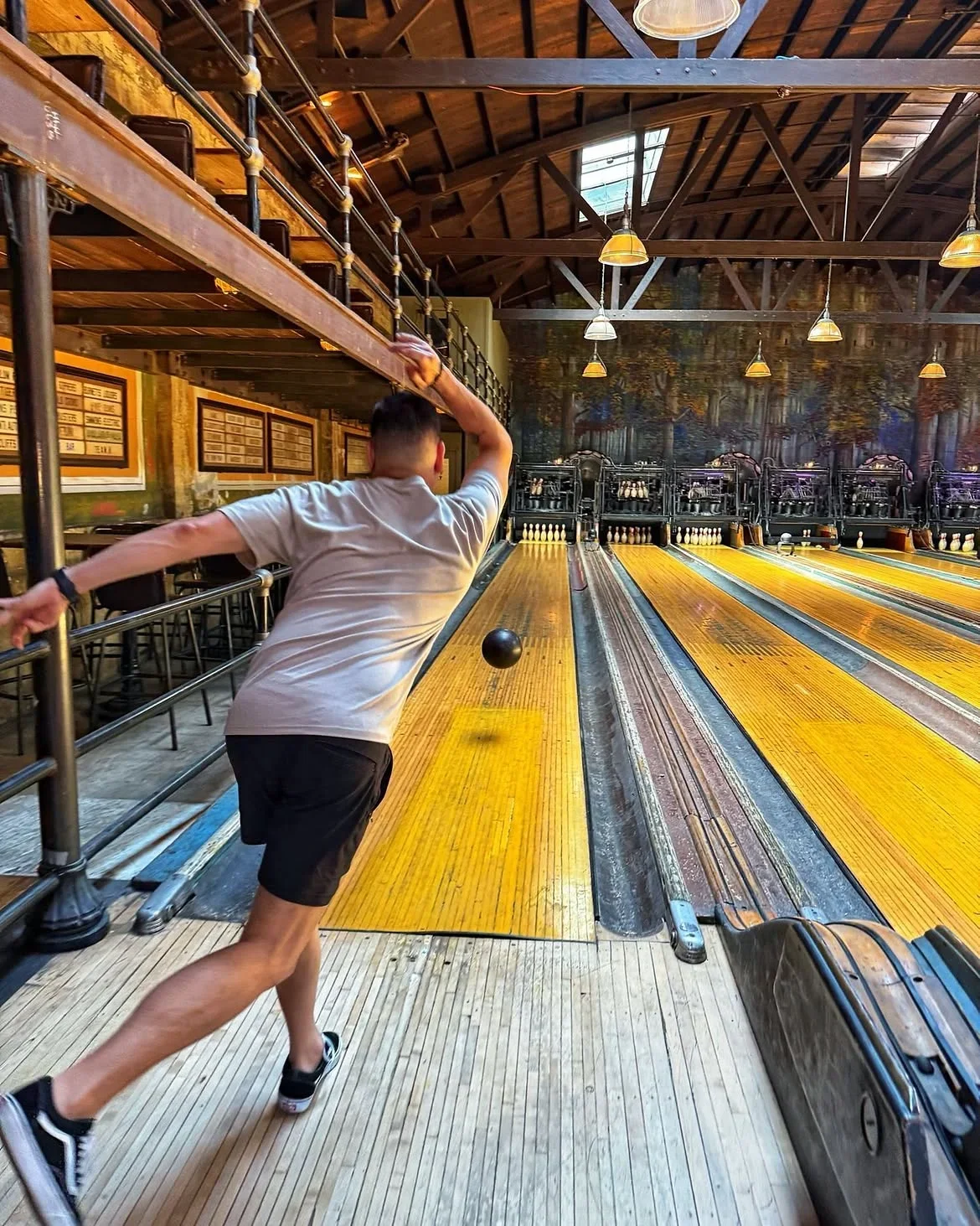 How to Plan a Perfect Bowling Night Out in Highland Park