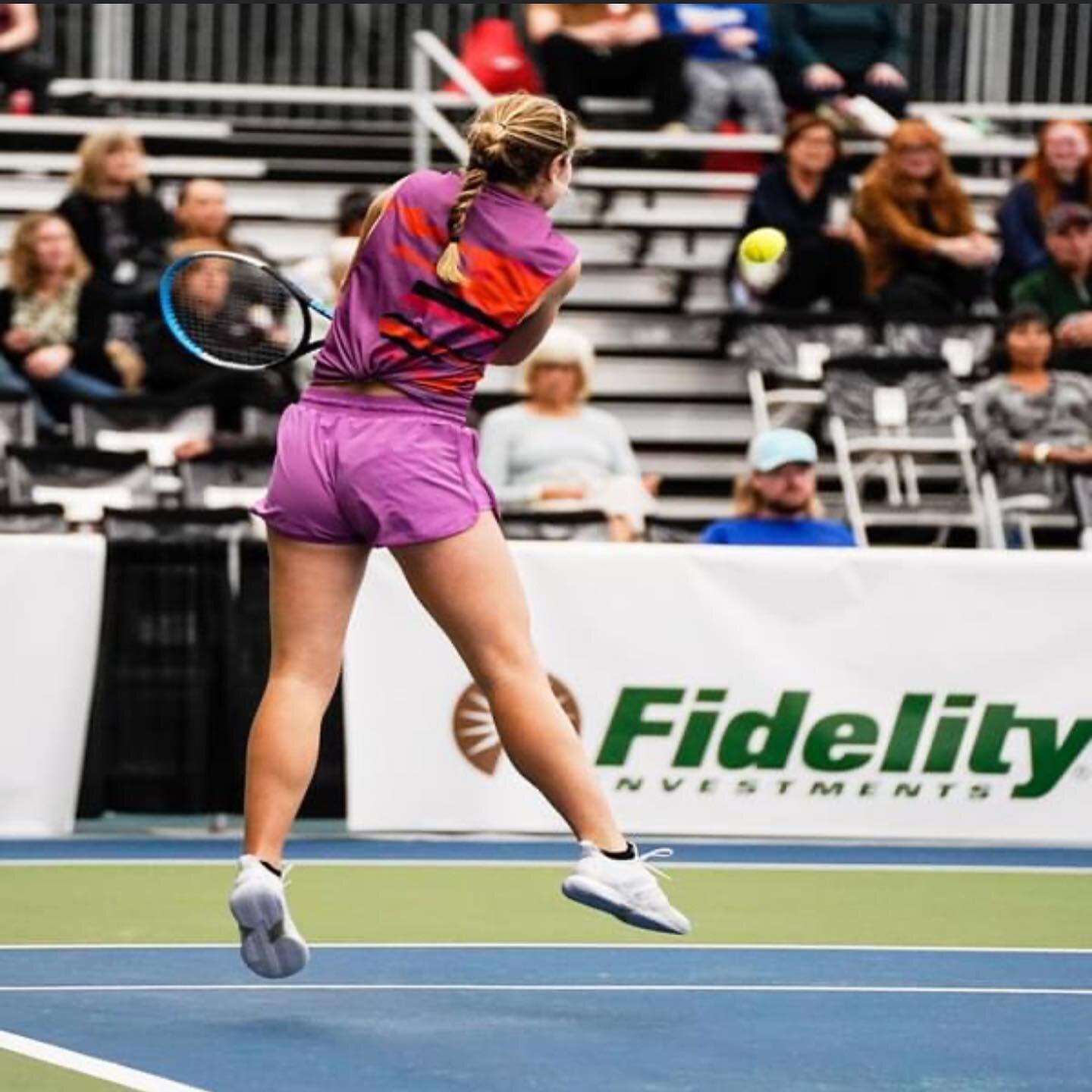 In the second singles semifinal match of the day, Peyton Stearns and Caty McNally battled it out to earn the final spot in the Dow Tennis Classic singles championship. 

2019 Dow Tennis Classic Singles Champion Caty McNally will be going on to make a