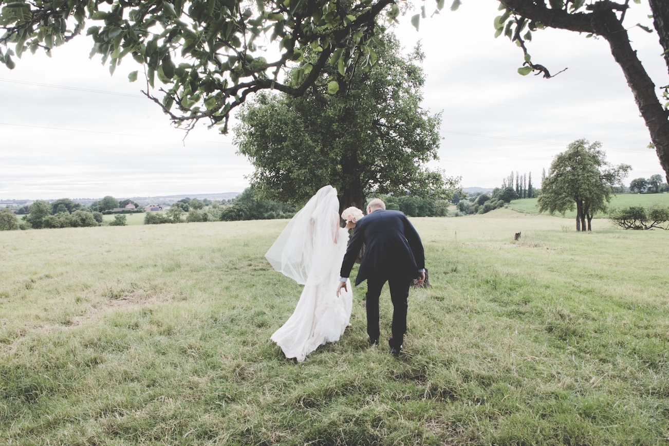 Mr & Mrs Magdzinski 577.jpg