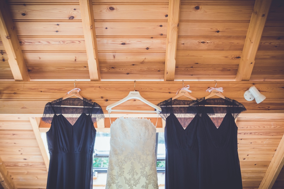 Cheshire wedding photography at the oak tree of peover
