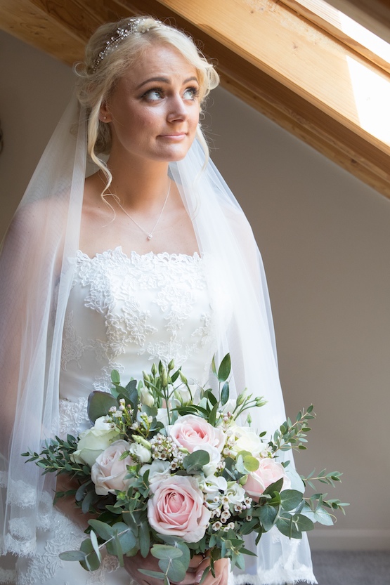 Mr & Mrs Robertson 154.jpg