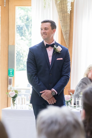 Mr & Mrs Robertson 307.jpg