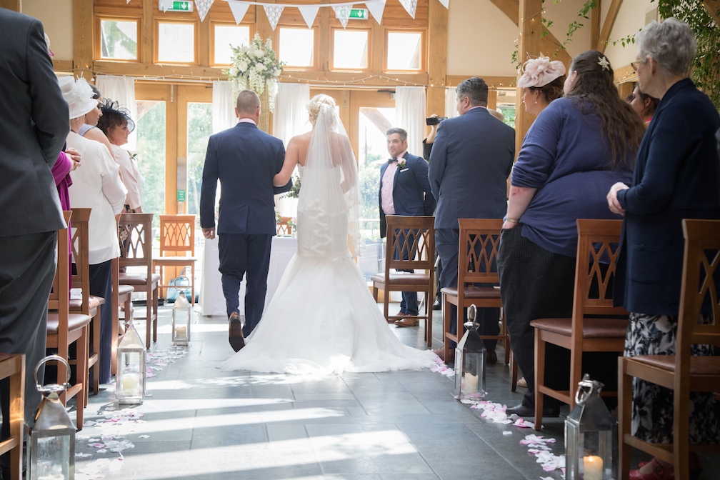 Mr & Mrs Robertson 331.jpg