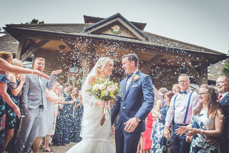 Mr & Mrs Robertson 532.jpg