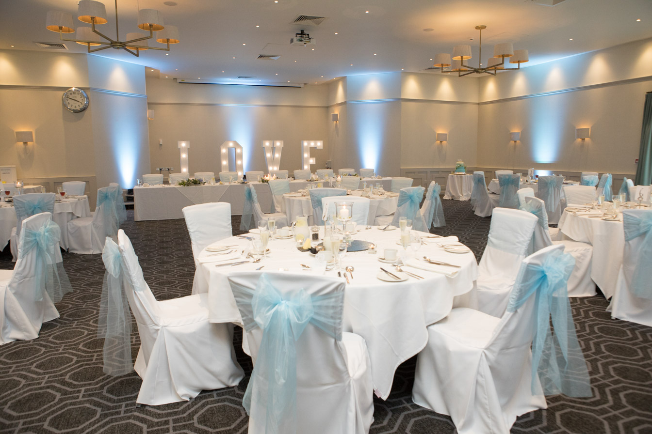Wychwood Park Wedding Photography (62 of 101).jpg