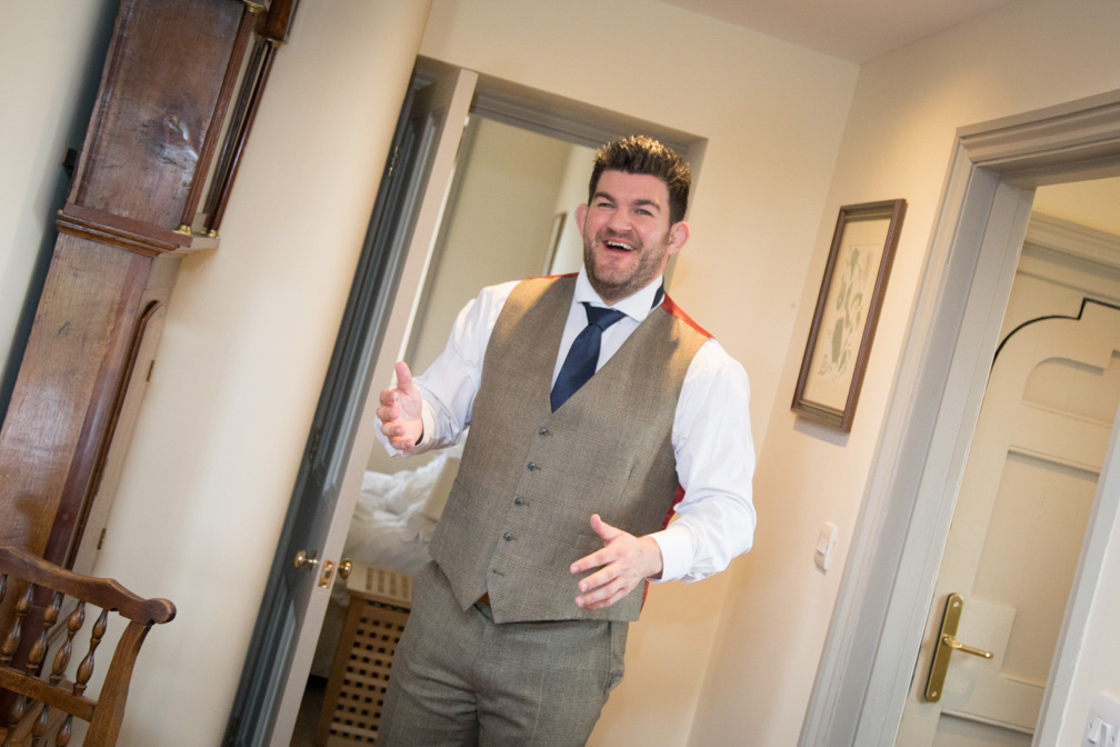 Thornton Manor Lakeside Wedding Photography (73 of 221).jpg