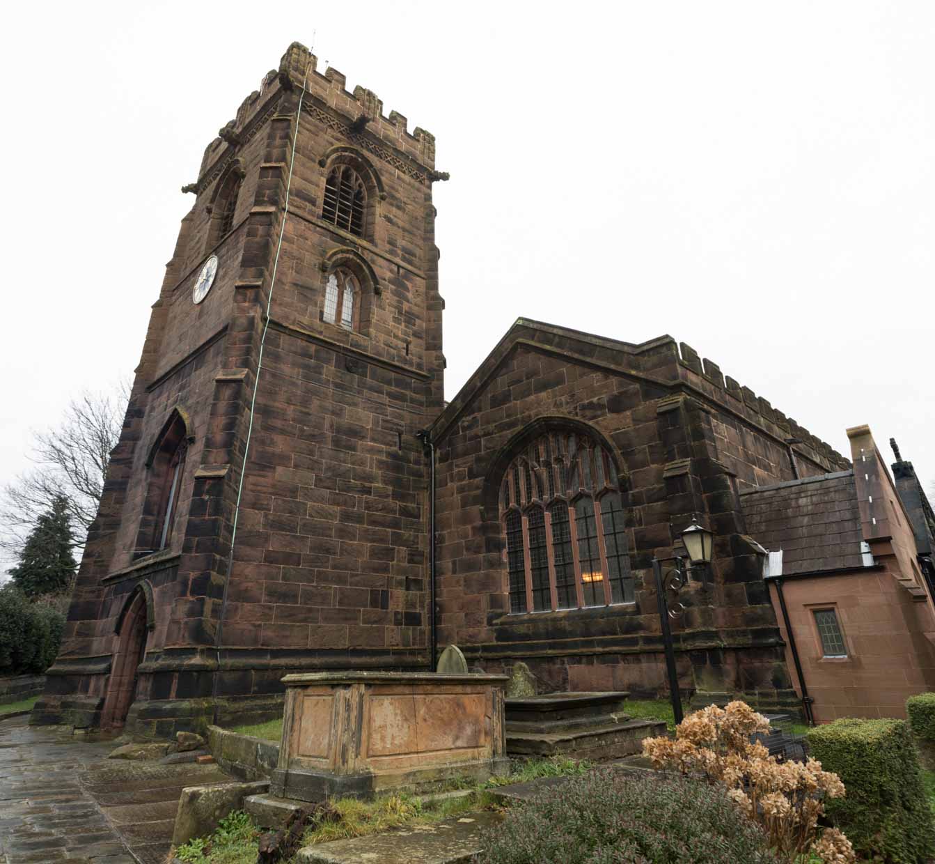 Peckforton Castle Wedding Photography (41 of 118).jpg