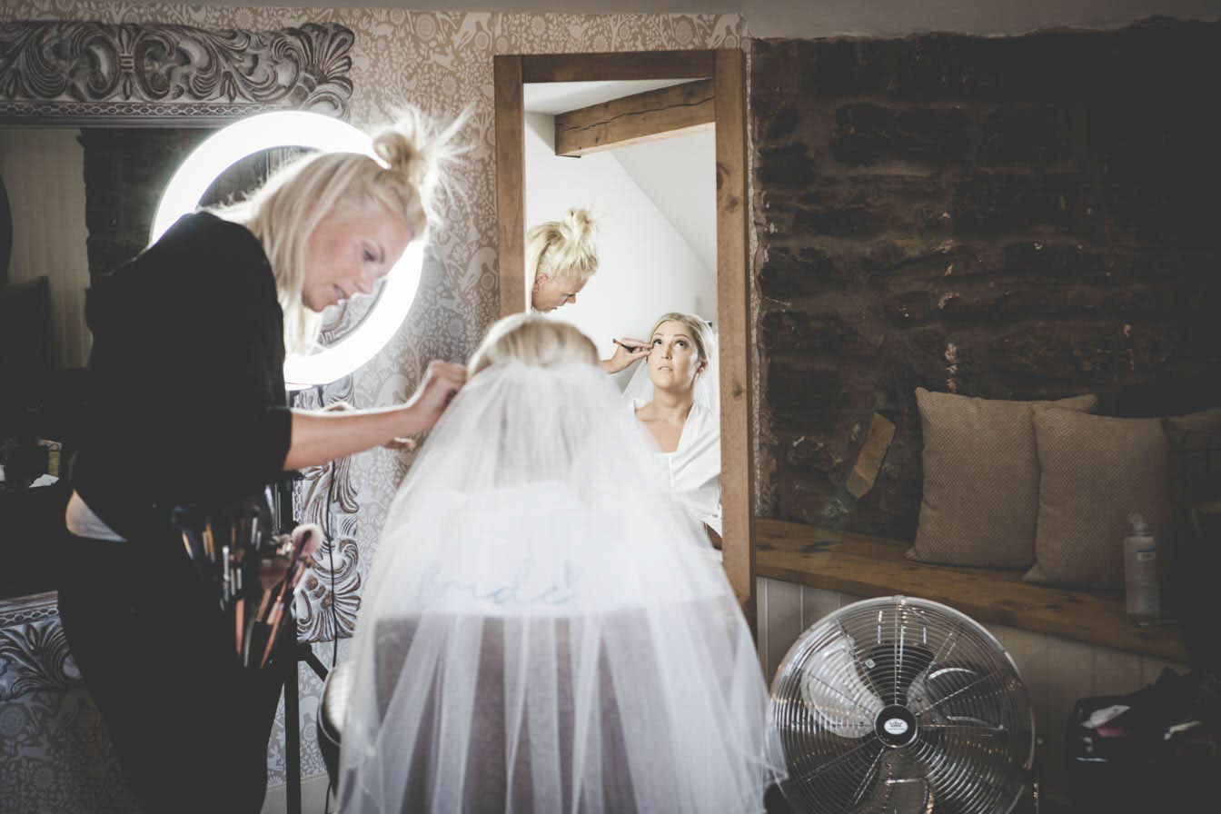 Tower Hill Barns Wedding Photography (35 of 201).jpg