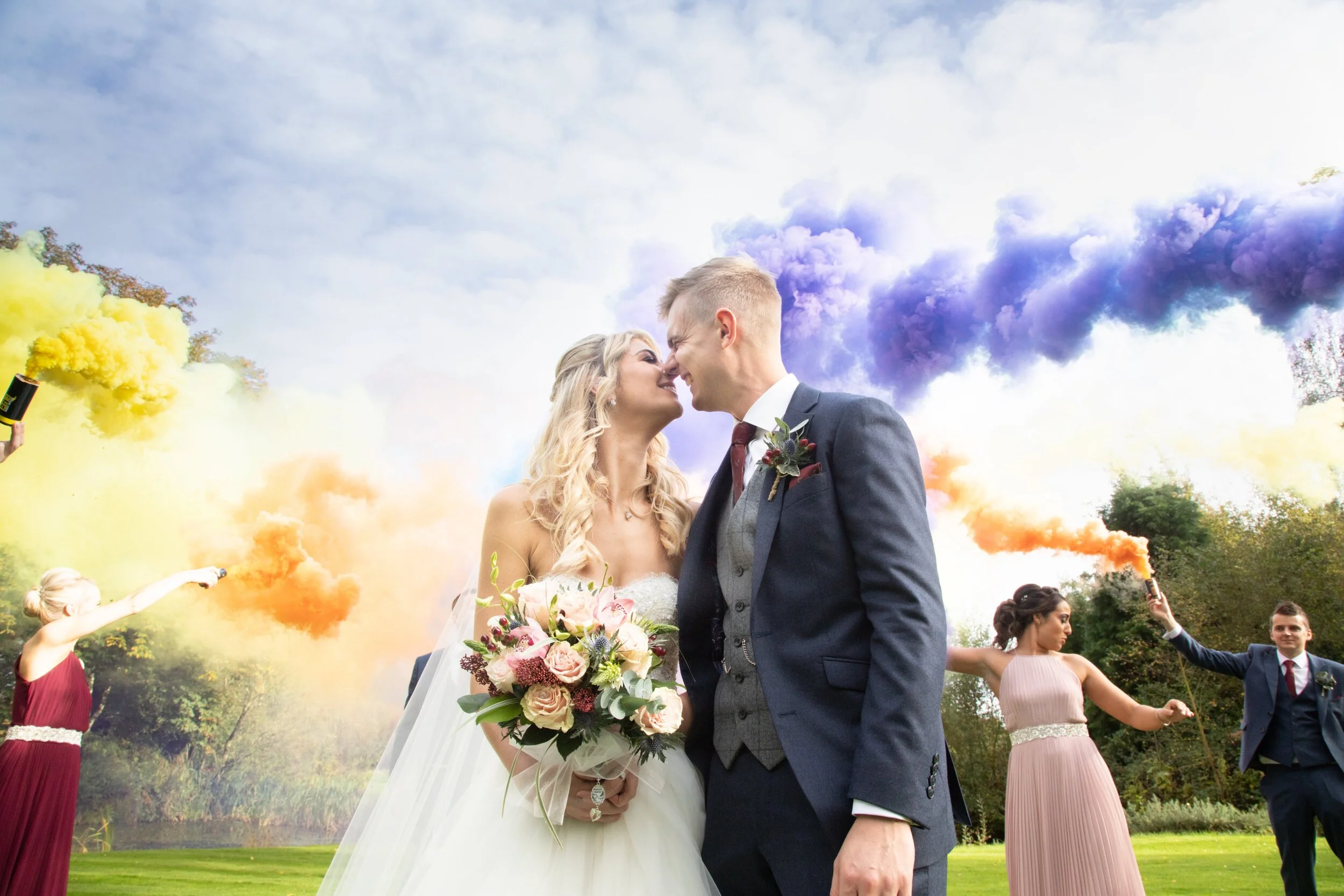 SIMPLY BEAUTIFUL WEDDING PHOTOGRAPHY