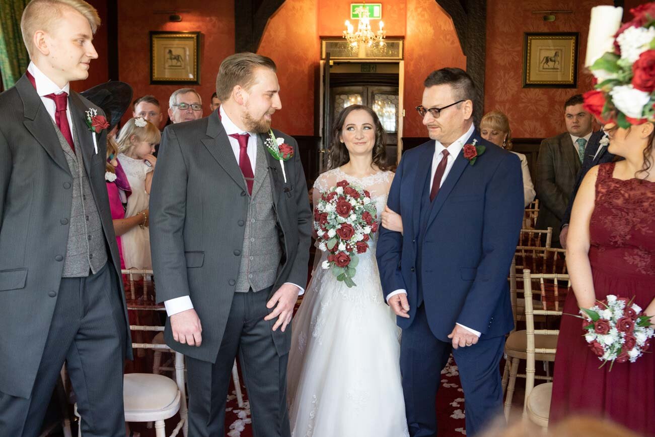Mr & Mrs Halliwell-223.jpg