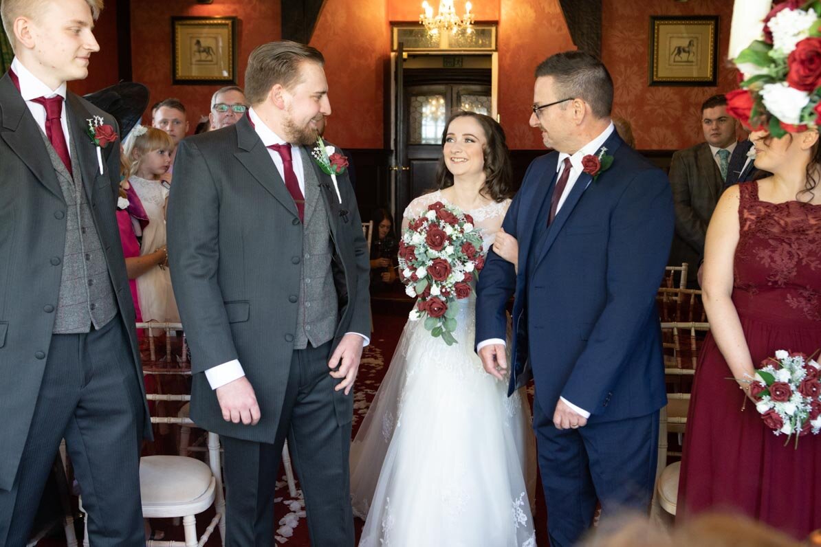 Mr & Mrs Halliwell-225.jpg