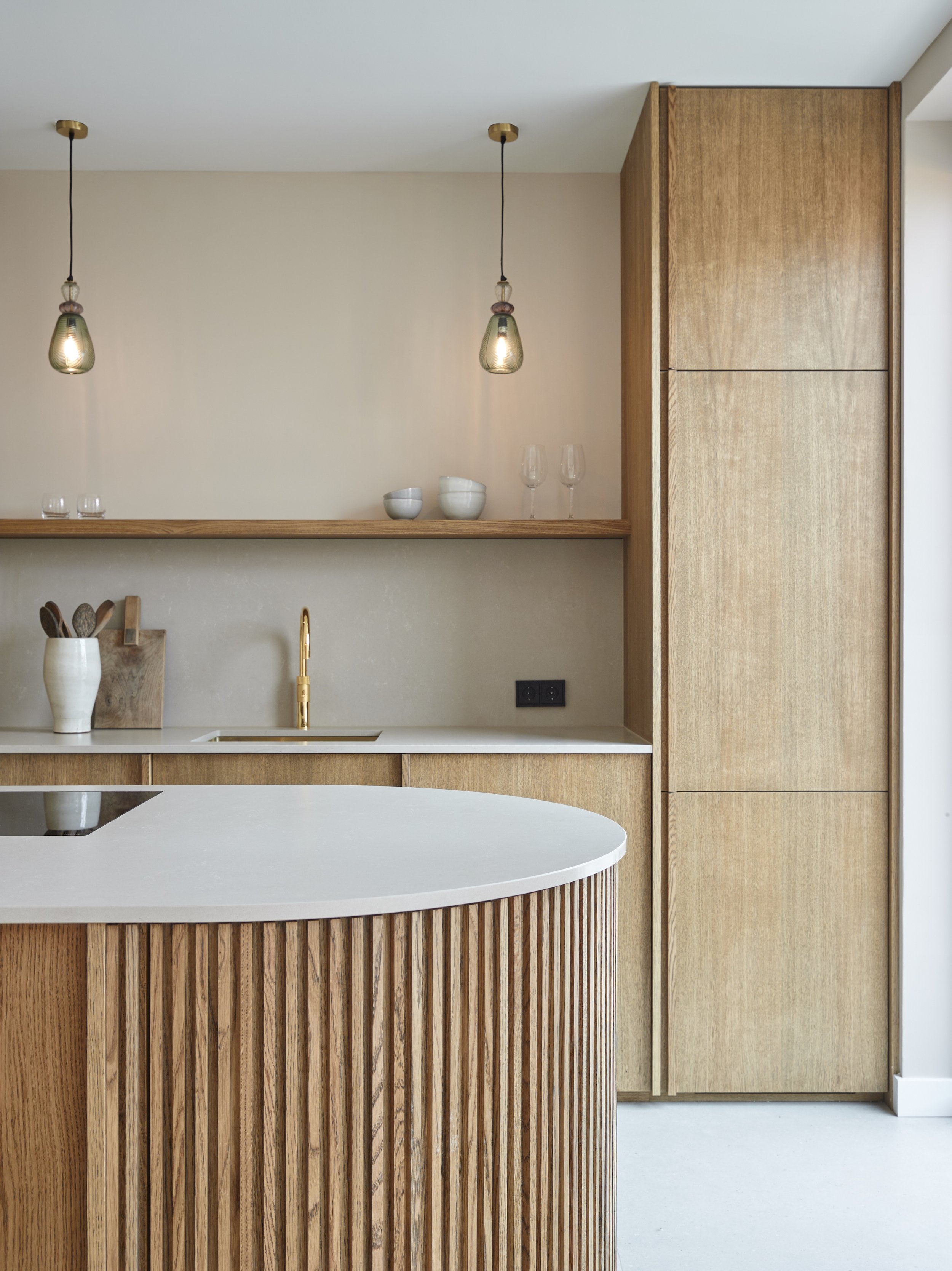 rondevormen-lovingwoodz-houtenkeuken.jpg