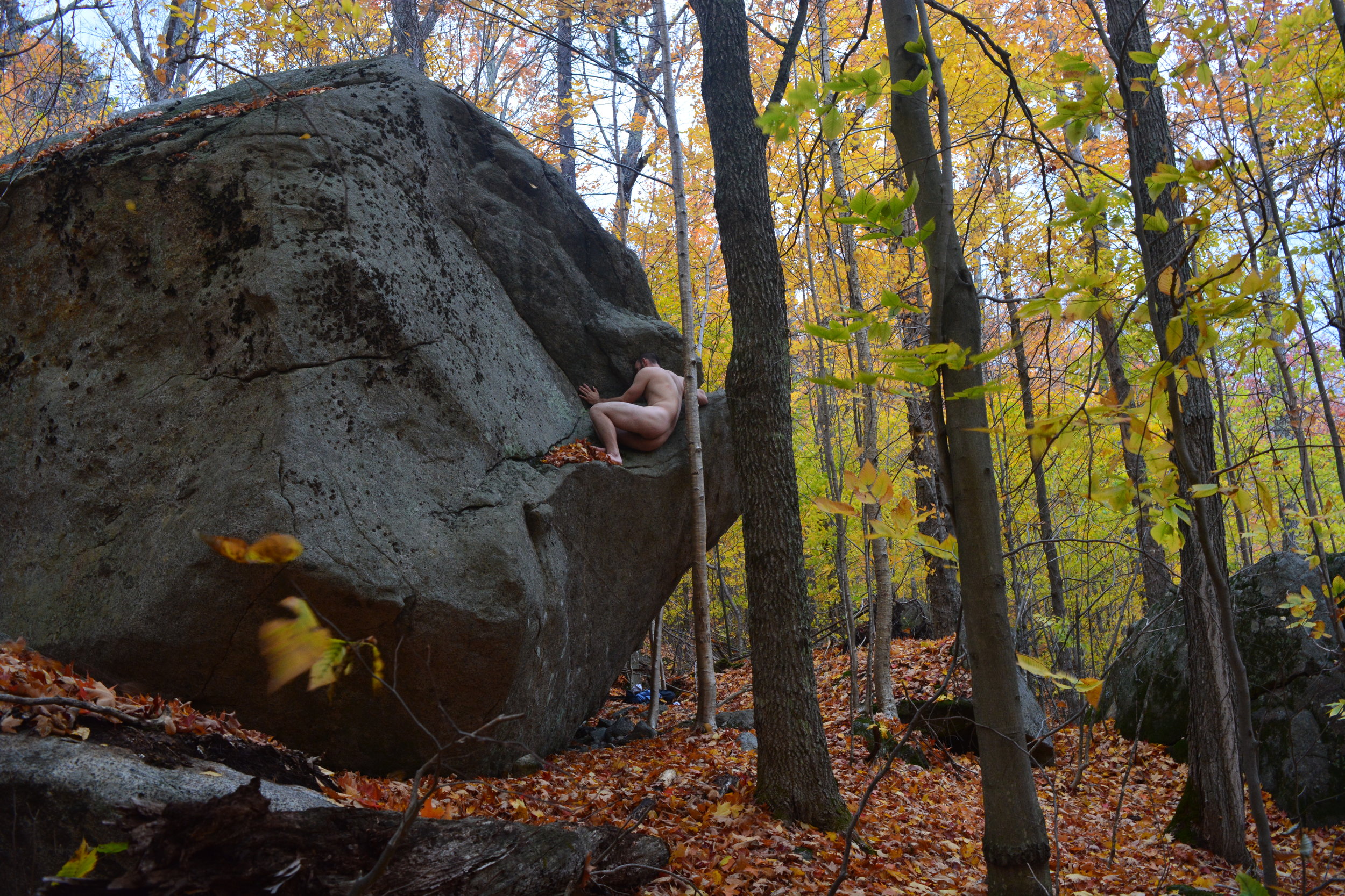 Lincoln Rock Bossom Distant.JPG