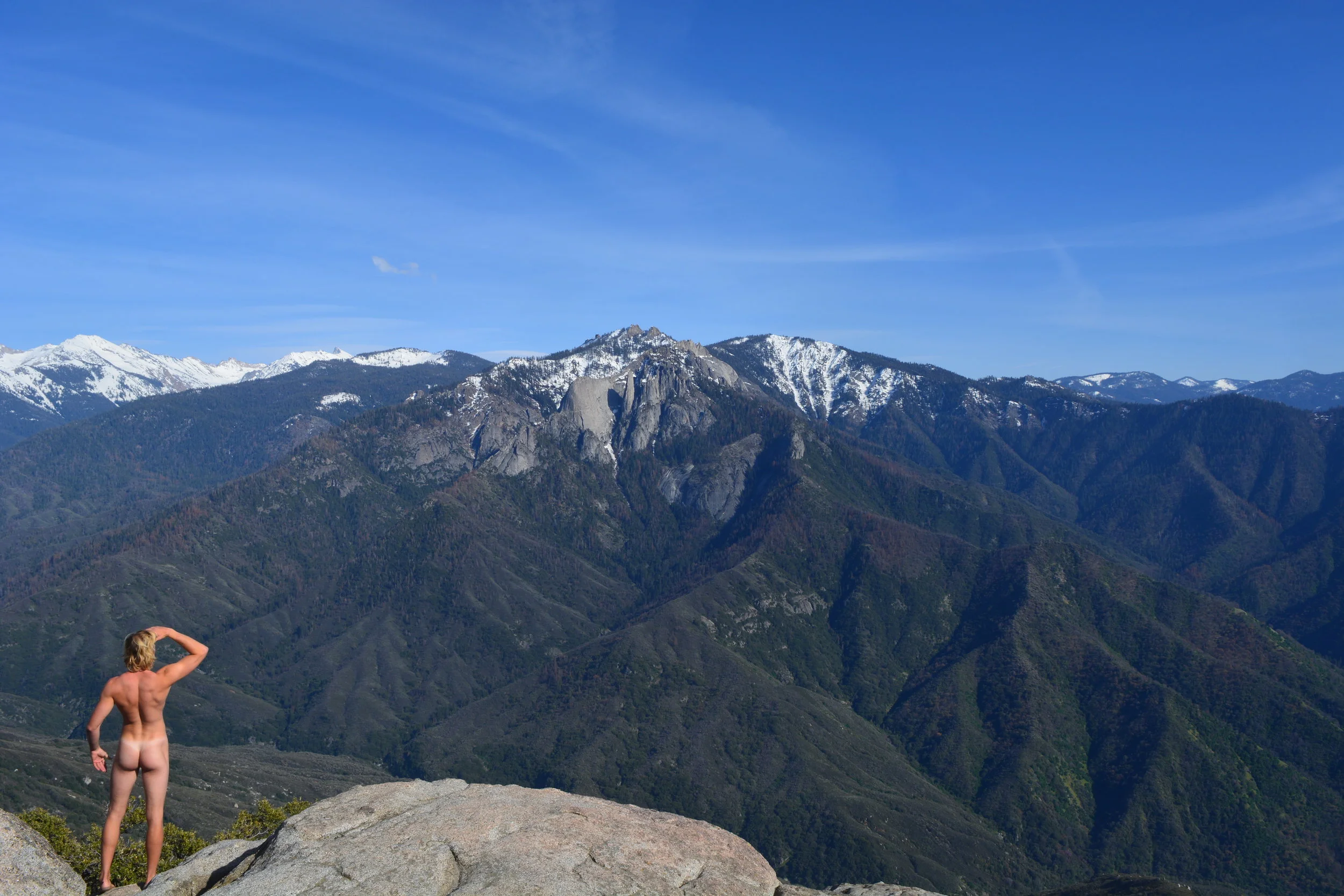 Tweedy Lookout Opposite Peak.JPG