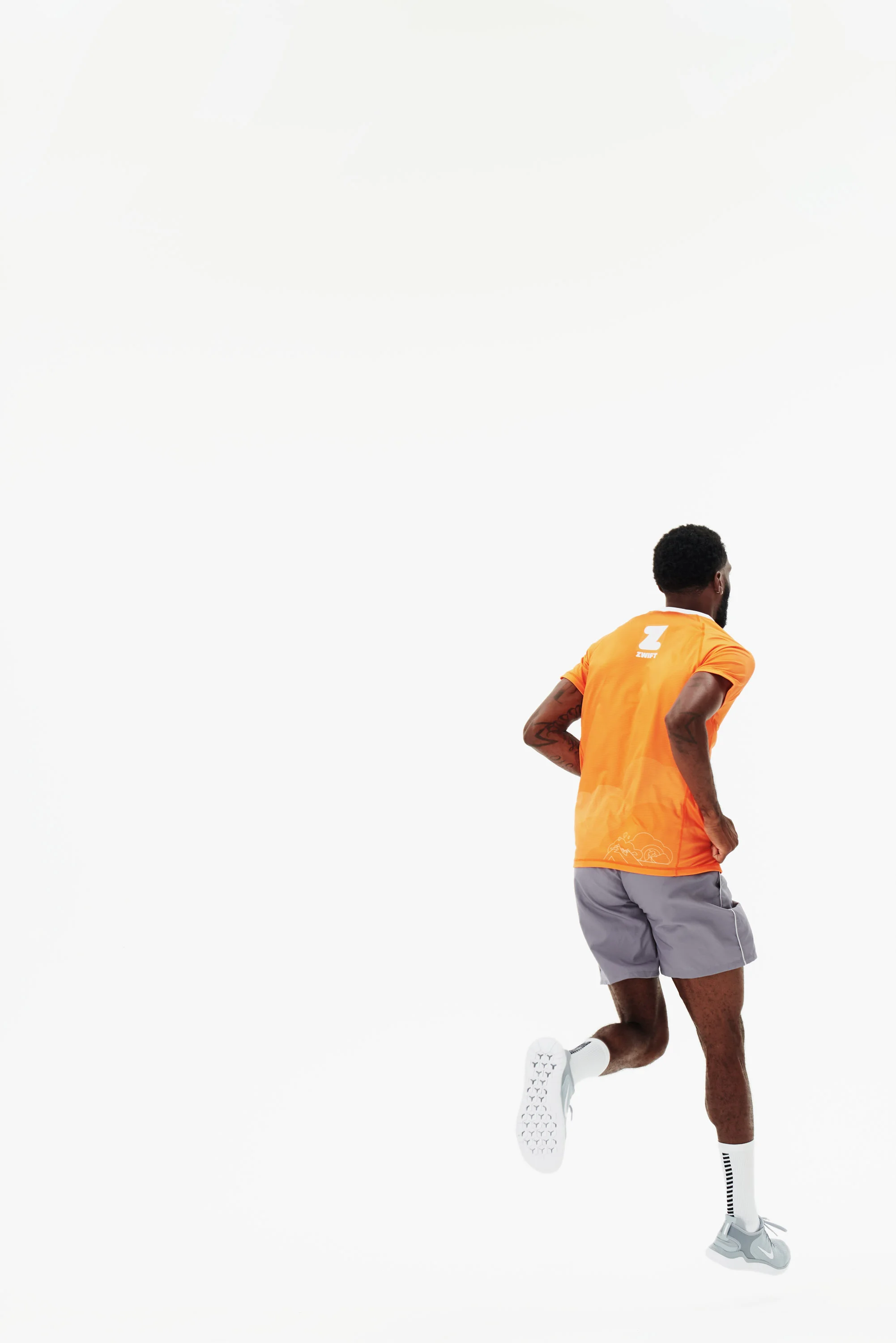 Mens_Running_Tee_Orange_0185.jpg