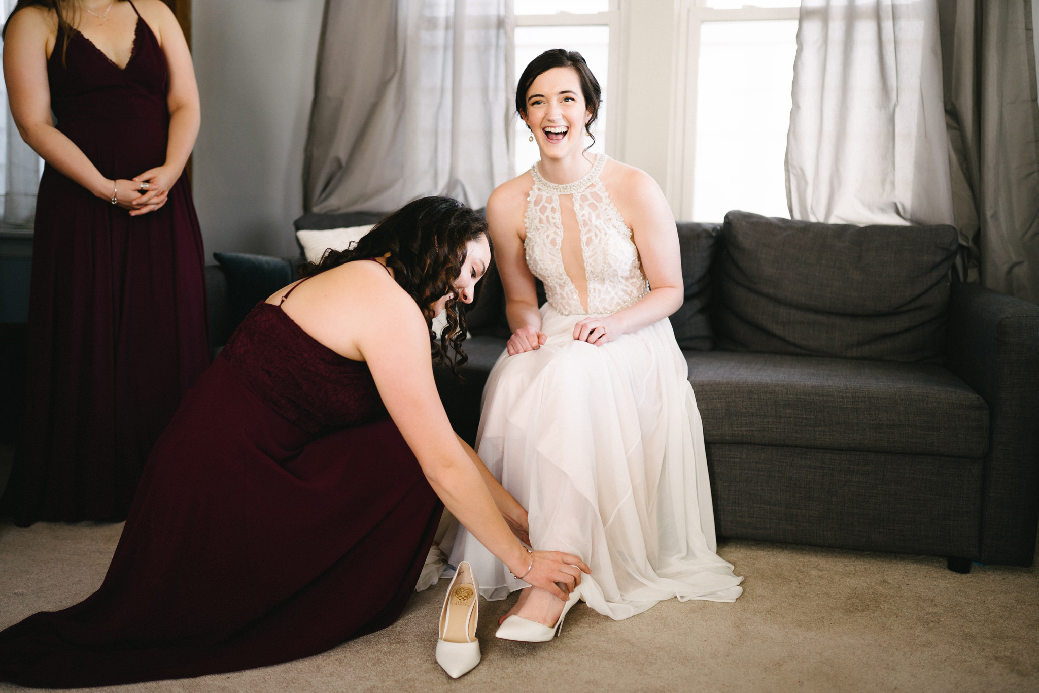 007-rempel-photography-chicago-wedding-inspiration-meredith-will-garfield-park-conservatory-painted-door-menguin-here-comes-the-bride-lulus-marcellos.jpg