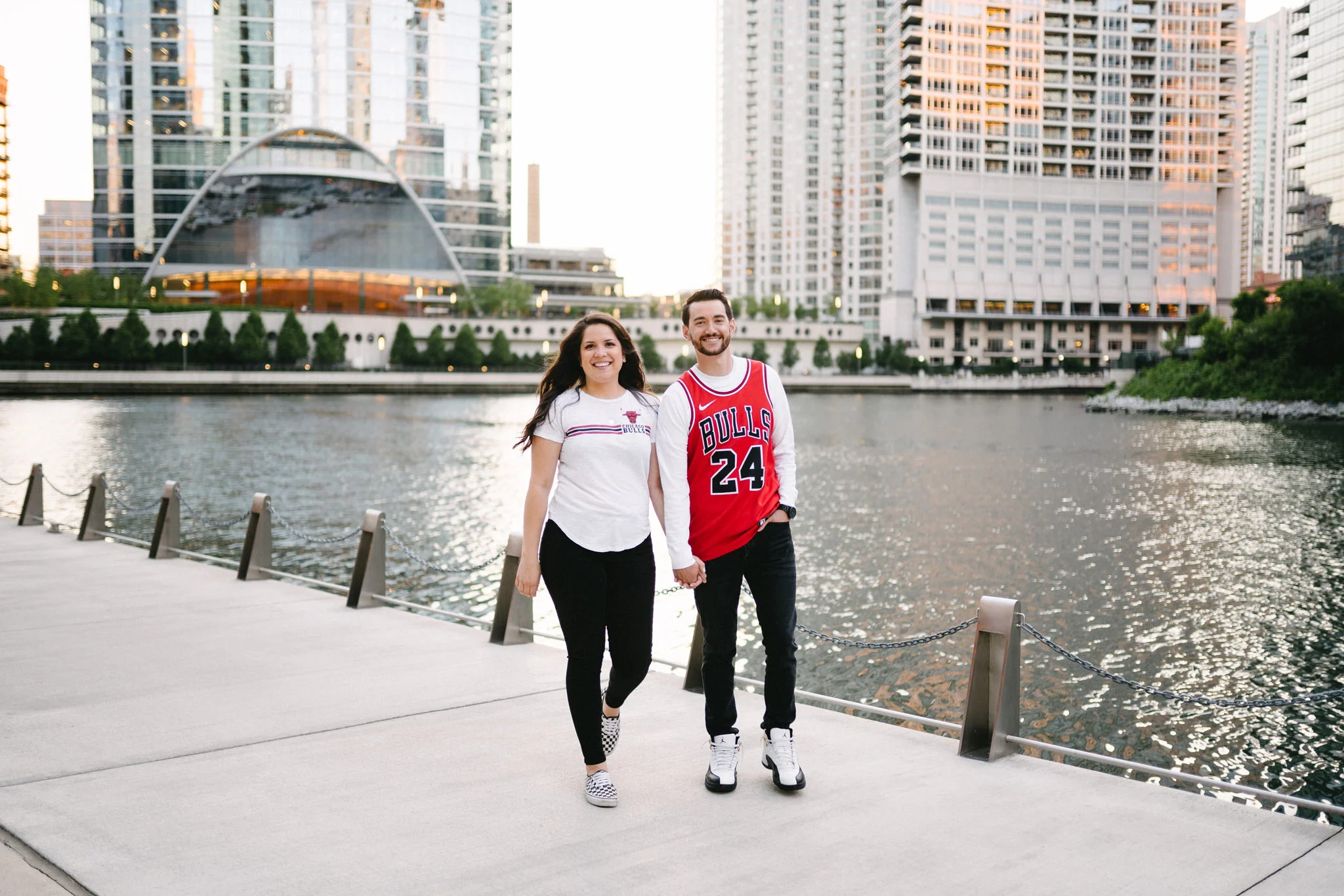 015-rempel-photography-chicago-wedding-inspiration-matt-mariana-riverwalk-engagement-session-city-view-loft-ohana-events.jpg